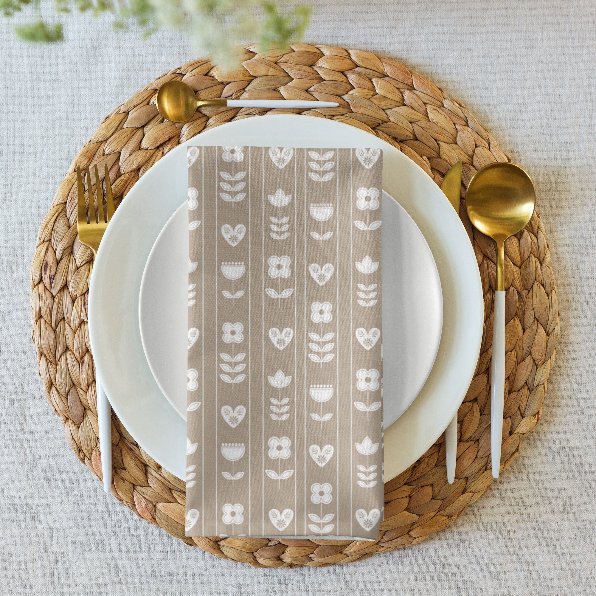 cloth-napkin-set-(4)-white-front-685384030d6e0.jpg