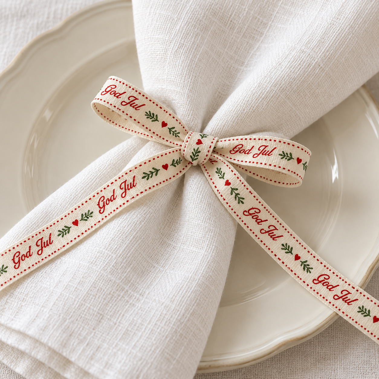 God Jul Ribbon on White Linen.png