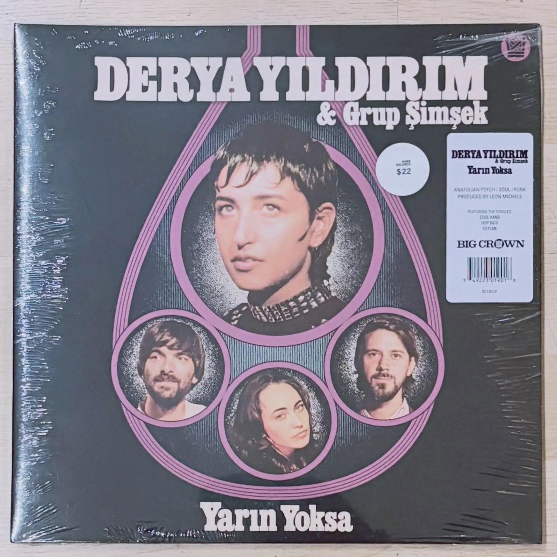 More excellent @bigcrownrecords releases re-stocked. 👑 Caught both these bands a week or so ago at @thechapelsf and so so good! @deryayildirim_official @theemarloes