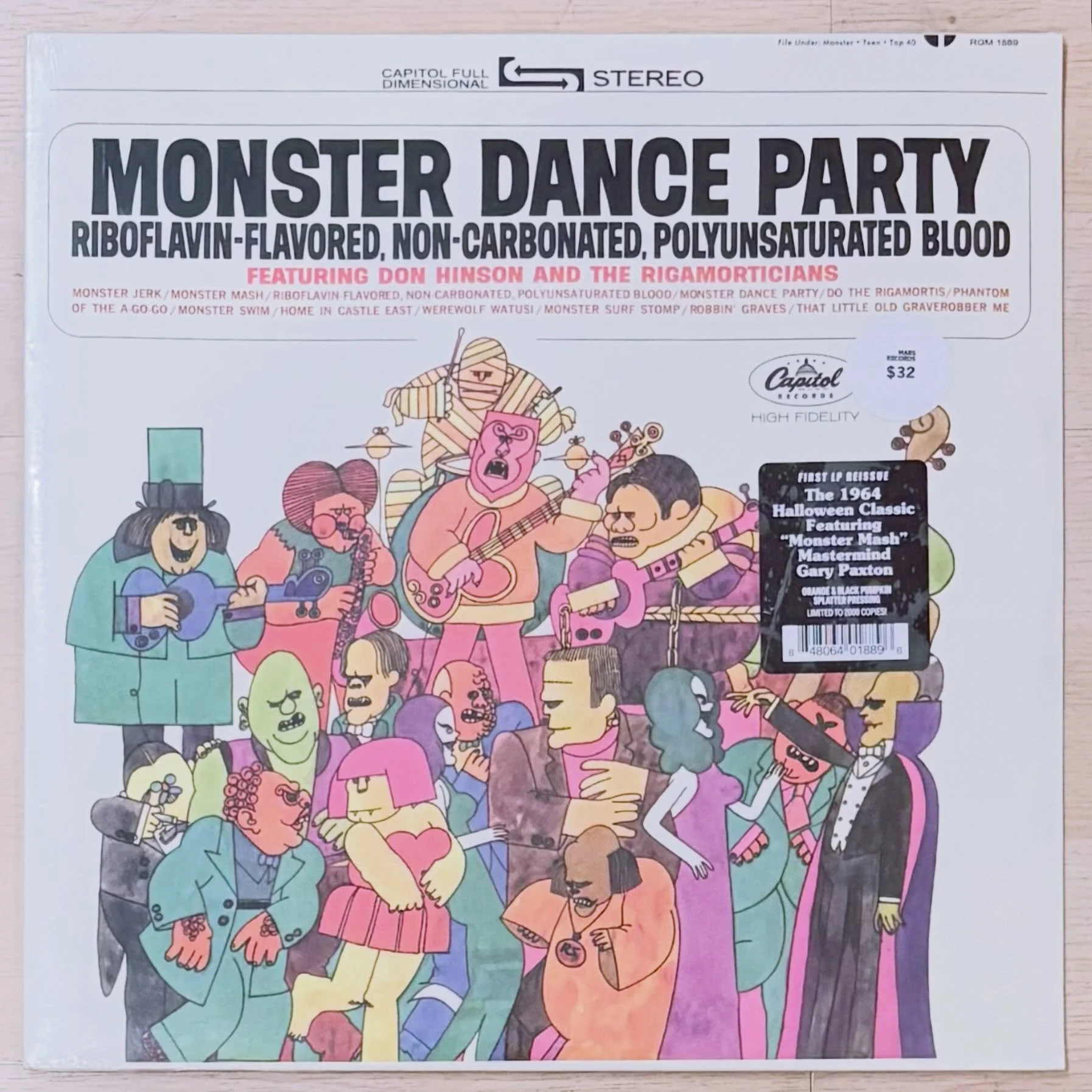 Old spooky, new spooky. &lsquo;Tis the season. 🧌🎃 #monsterdanceparty #strangerthings
