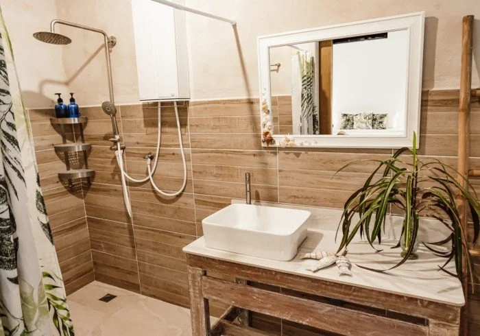 Triple Room-13.jpg