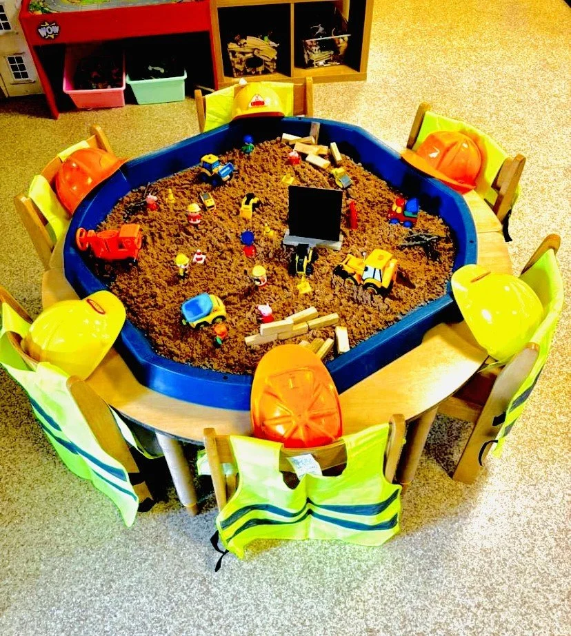 Reception table 1.jpg