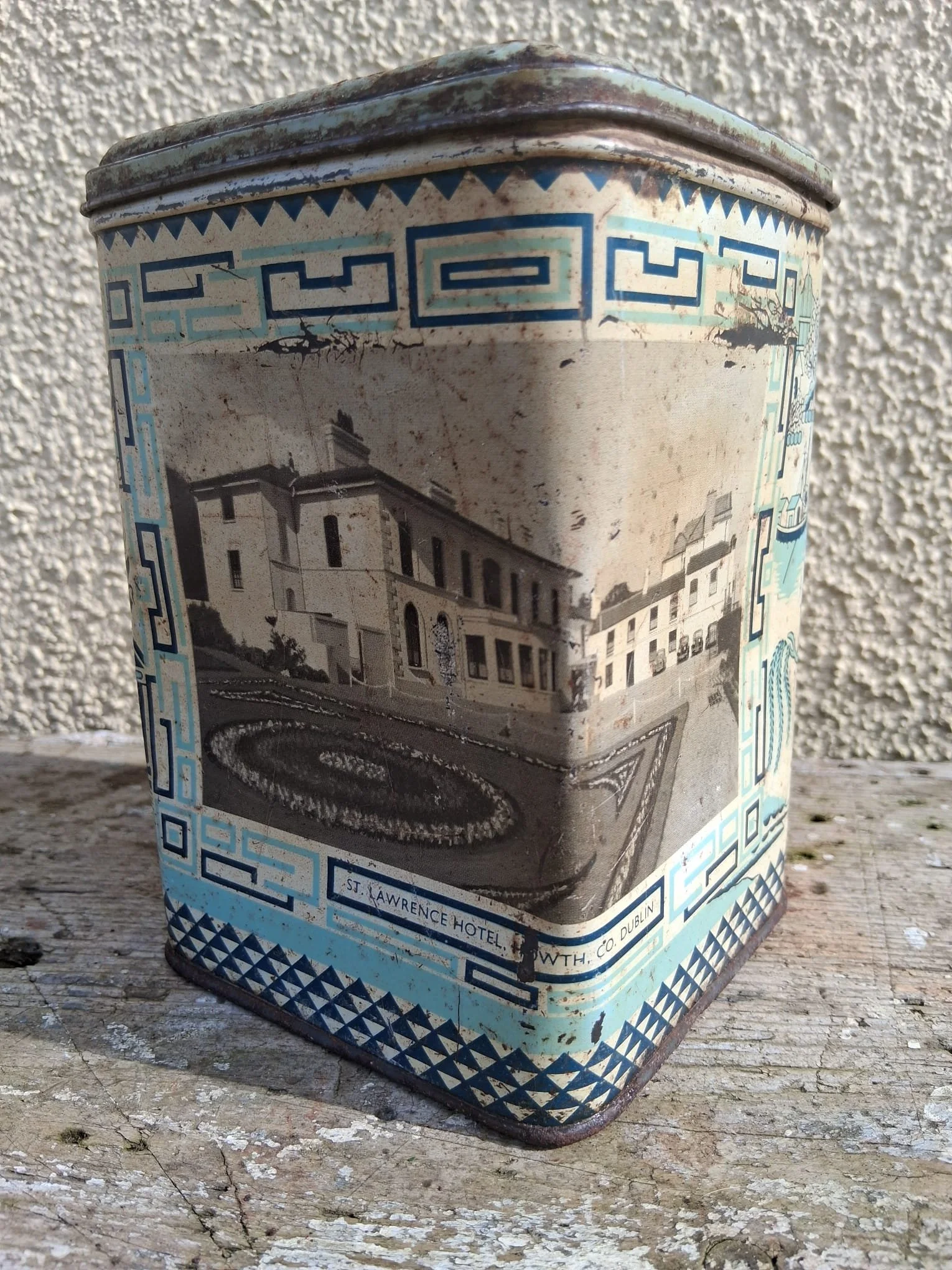 Findlaters rare tea caddy tin