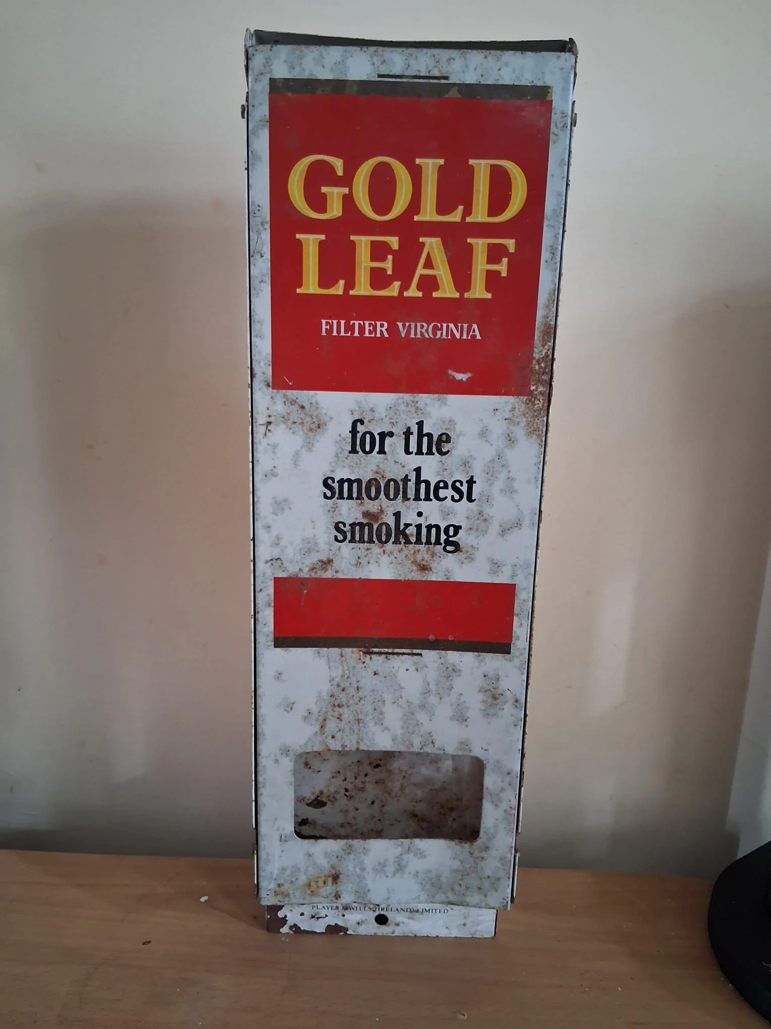 Upright Wall-Hanging Gold Leaf Dispensing Machine