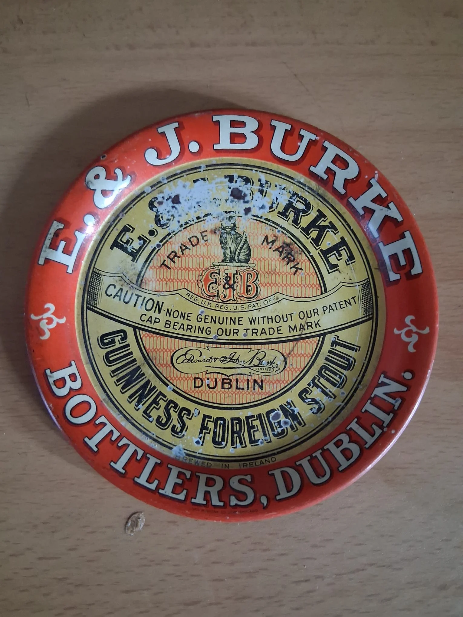 Very rare early 1900s lithographed tinplate advertising tip tray