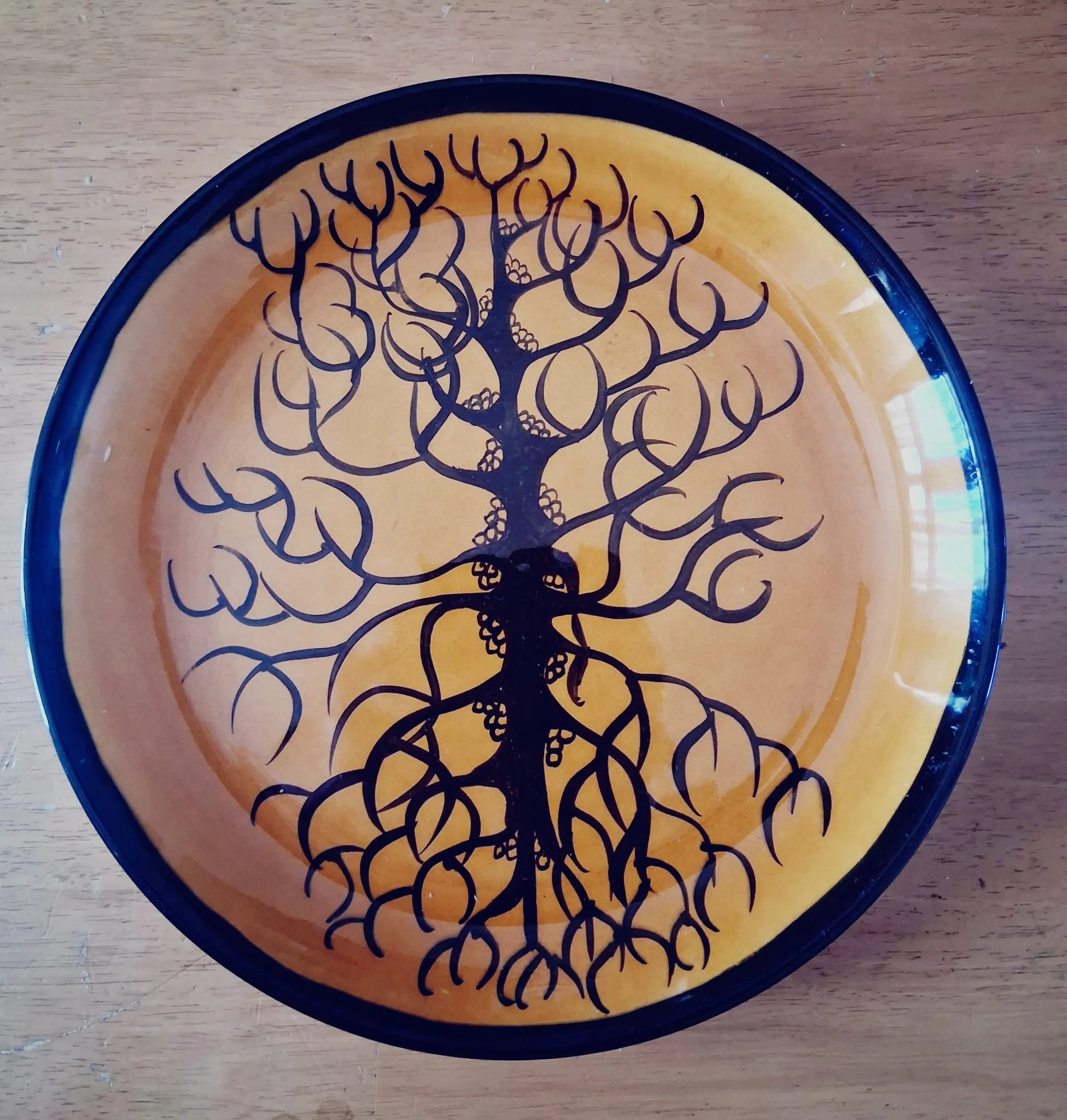 Large midcentury John ffrench Arklow Studio Pottery plate