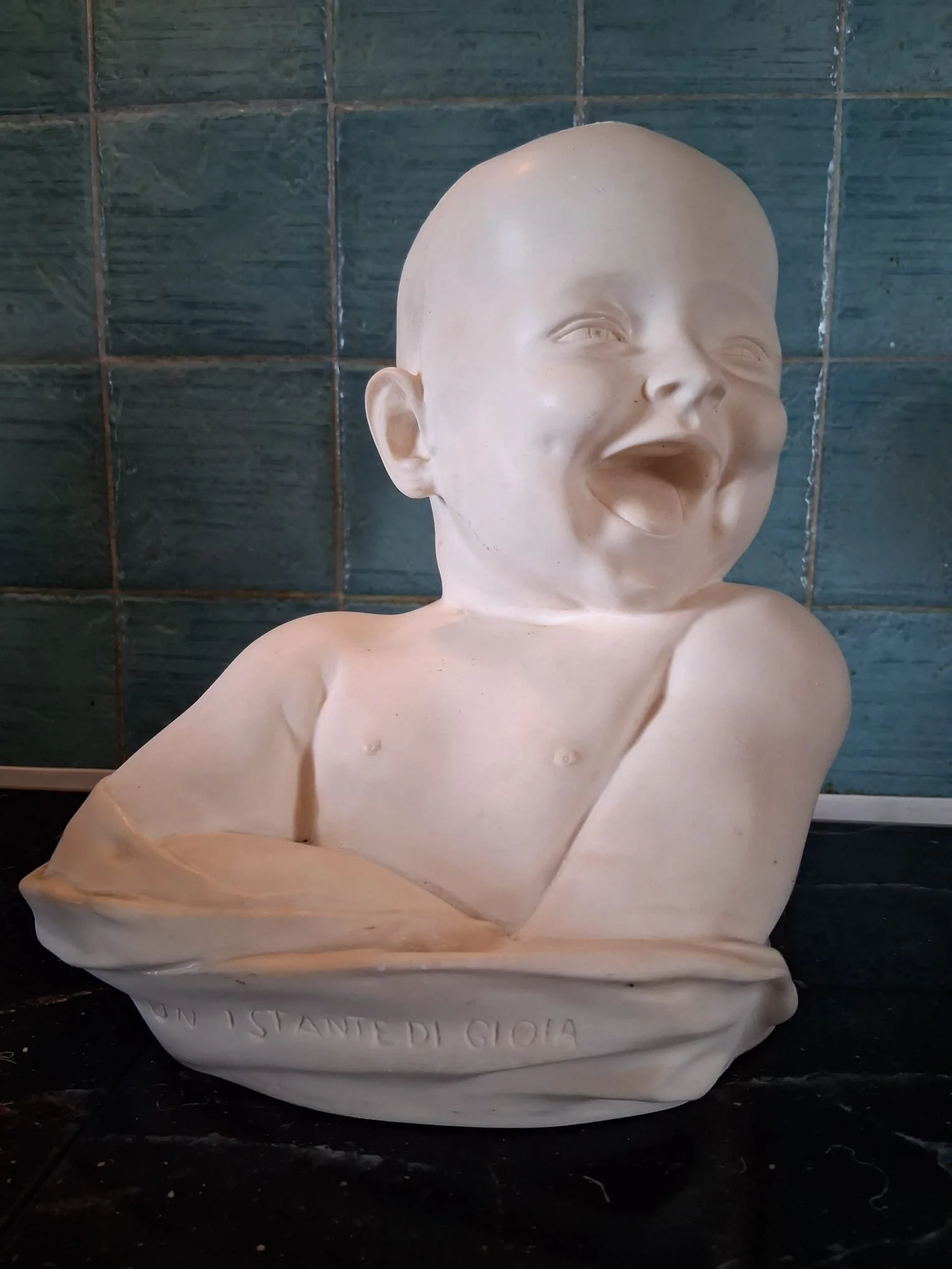 "Un Istante di Gioia" (A Moment of Joy) heavy baby laughing bust