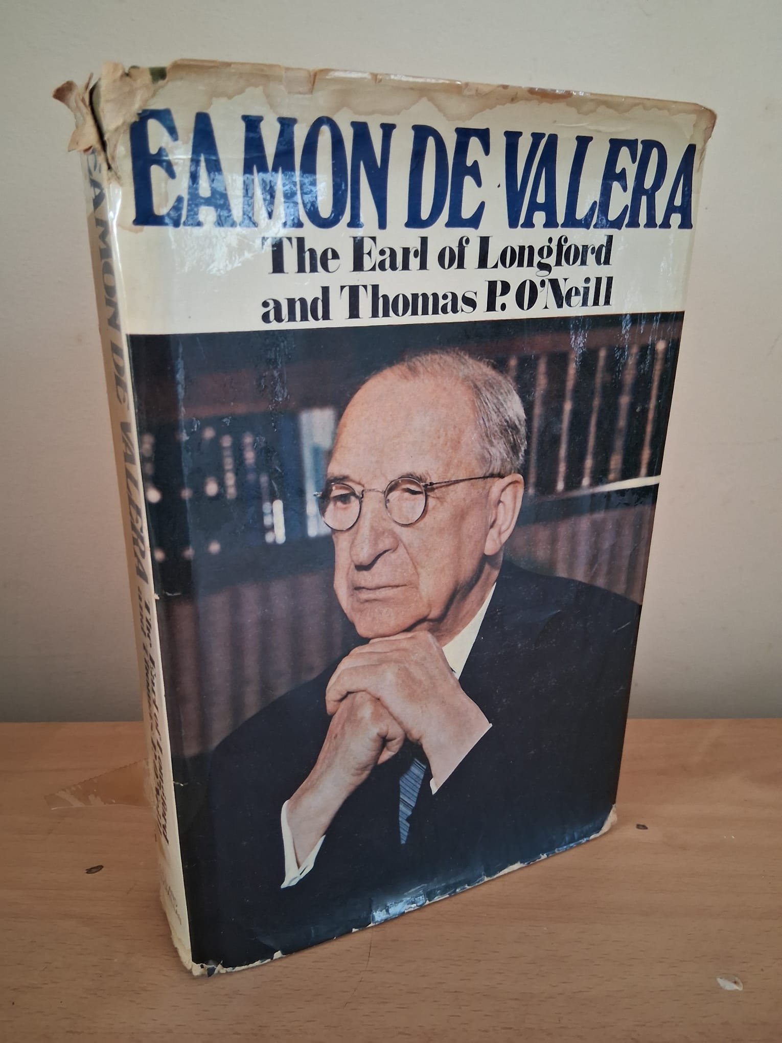 Signed 1st edition 1970 hardback Eamonn de Valera- The Earl of Longford and Thomas P O'Neill