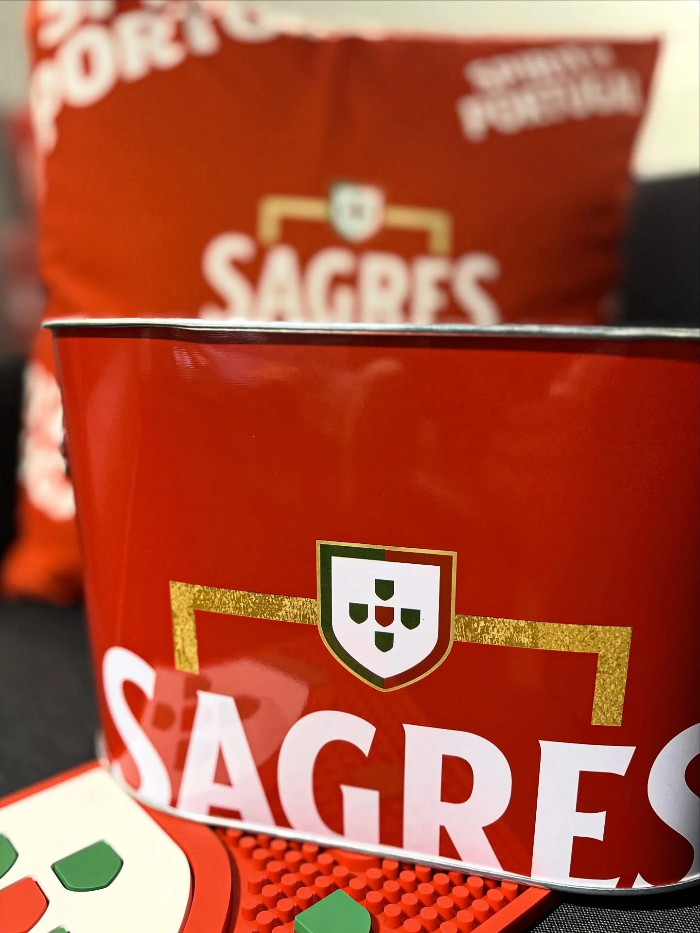 Shelf | fulfilment for drinks brands - Sagres ice bucket and Sagres Bar Runner produced by Learay