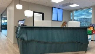 Gjenbruk av kontormøbler sparer Asker for 16 millioner 