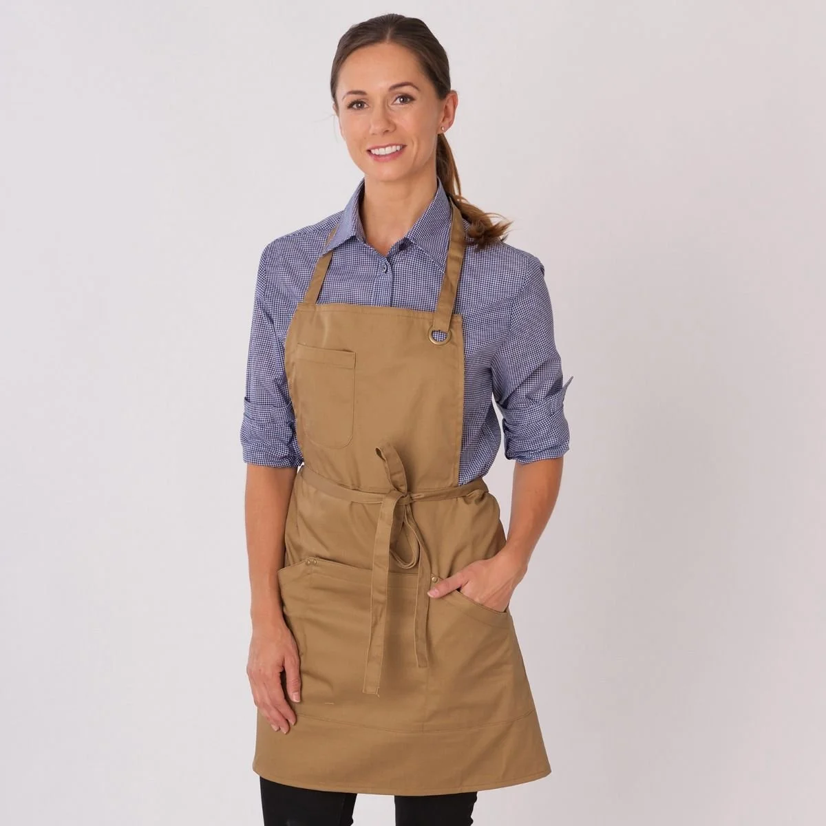 de113-le-chef-prep-utility-apron-khaki-model_1.jpg