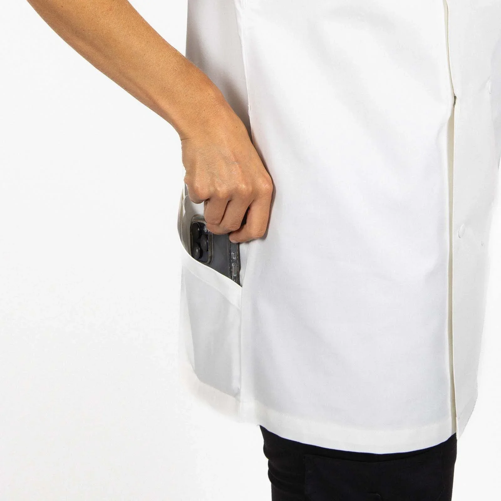 de30_phone_pocket.webp
