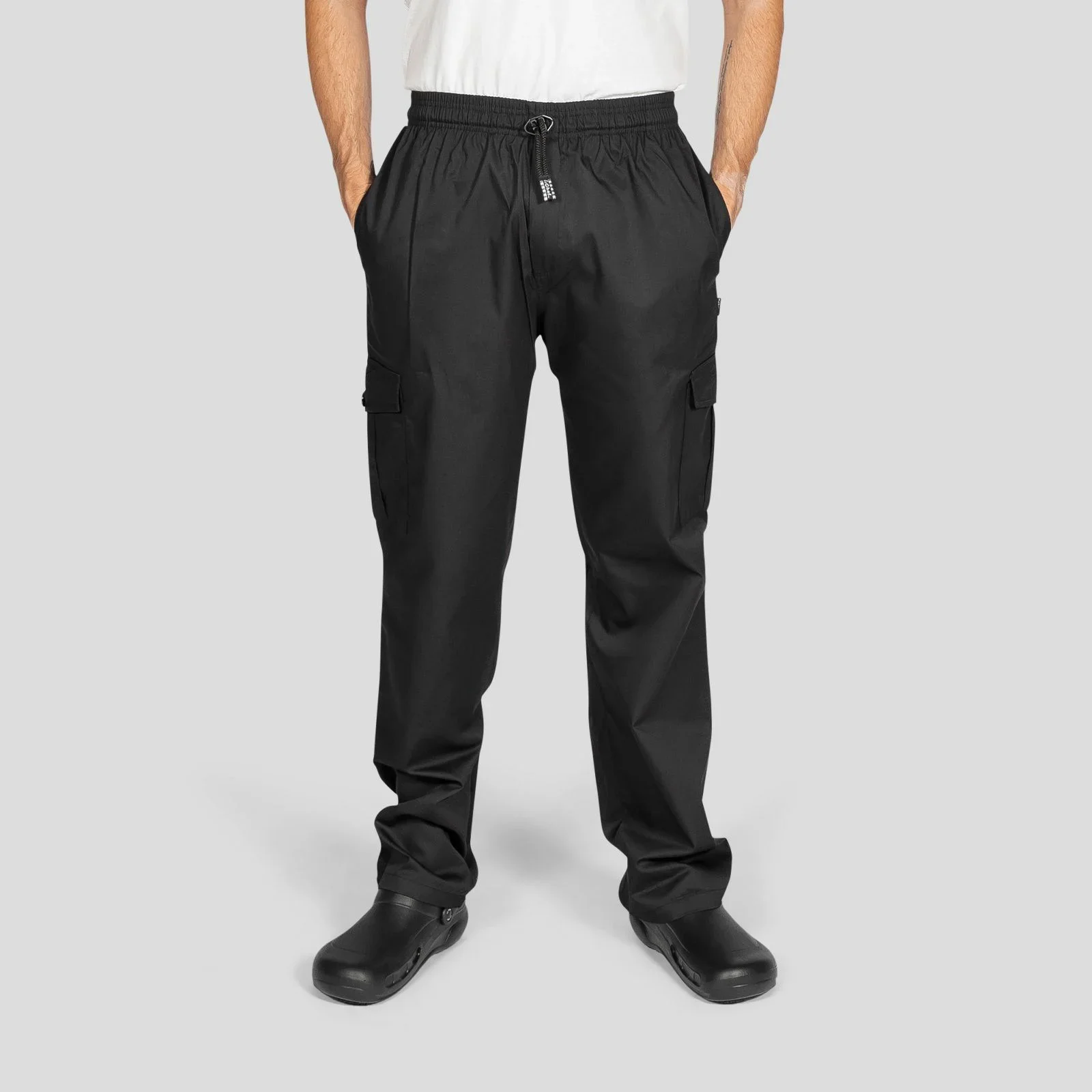 de25b_front_crop_web.webp