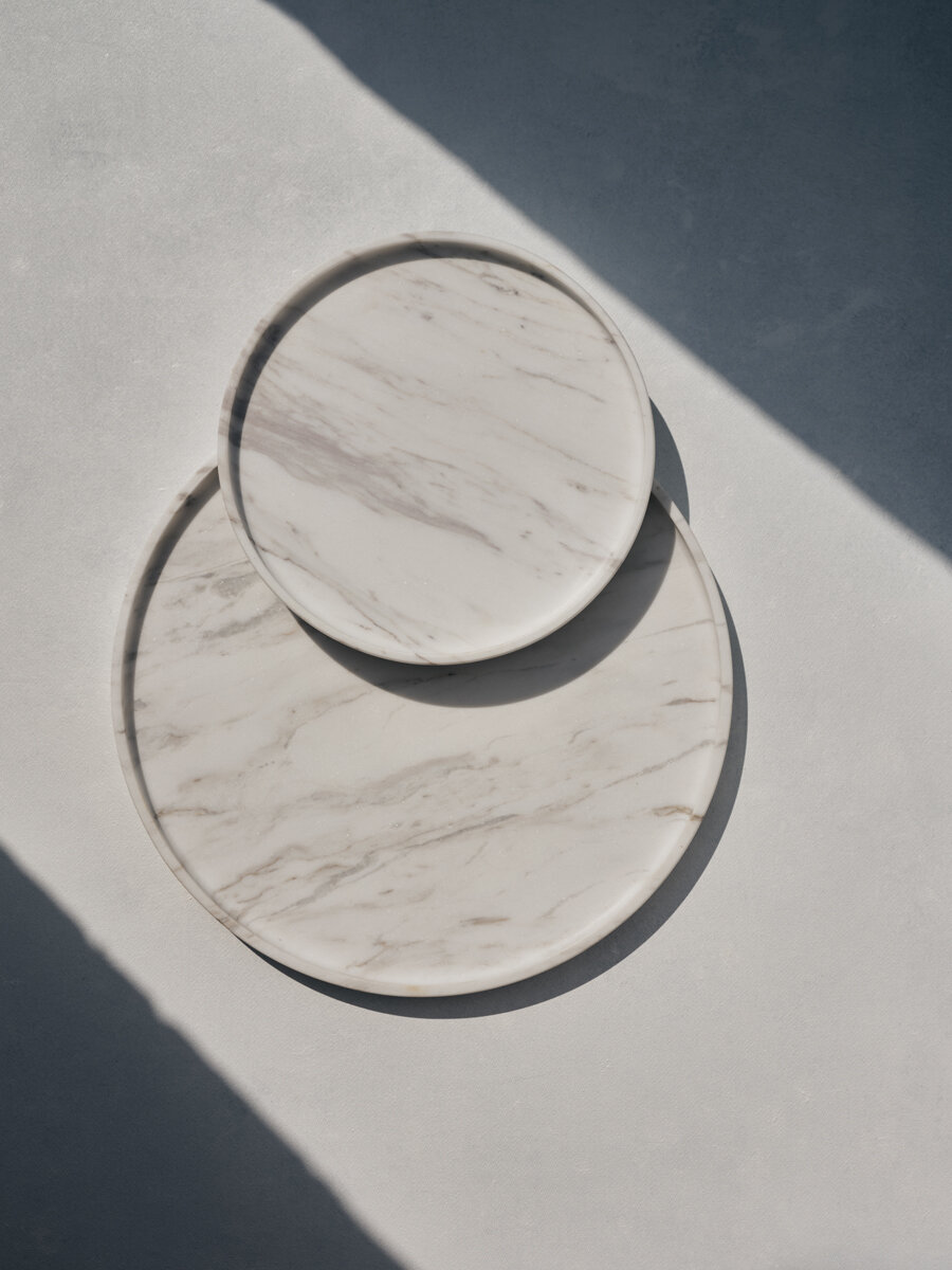 Set of Dione & Arsinoi plates in white Volakas marble