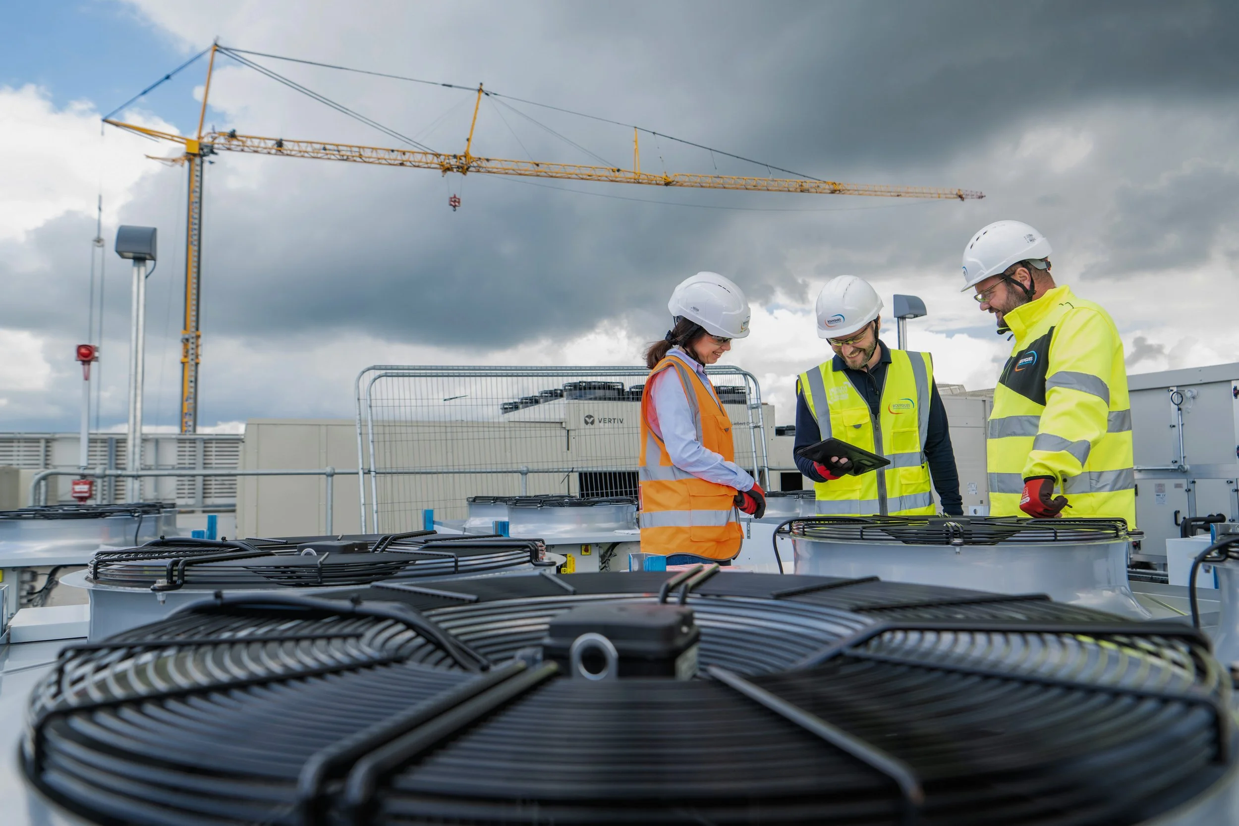 Bouygues commercial construction project exterior progress view