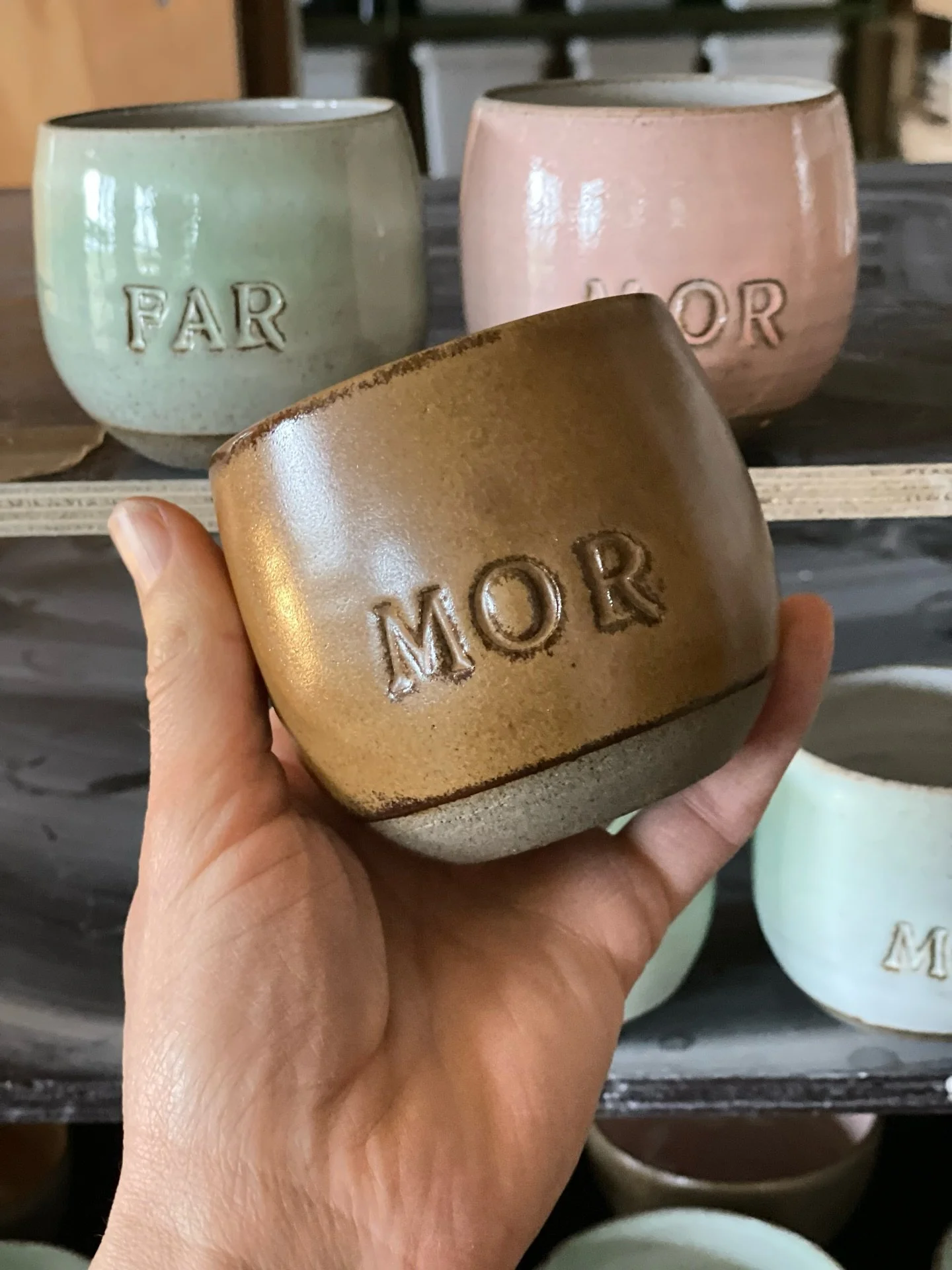 En lille flok frisk fra ovnen. De findes p&aring; webshoppen NU 
Os&rsquo; til FAR