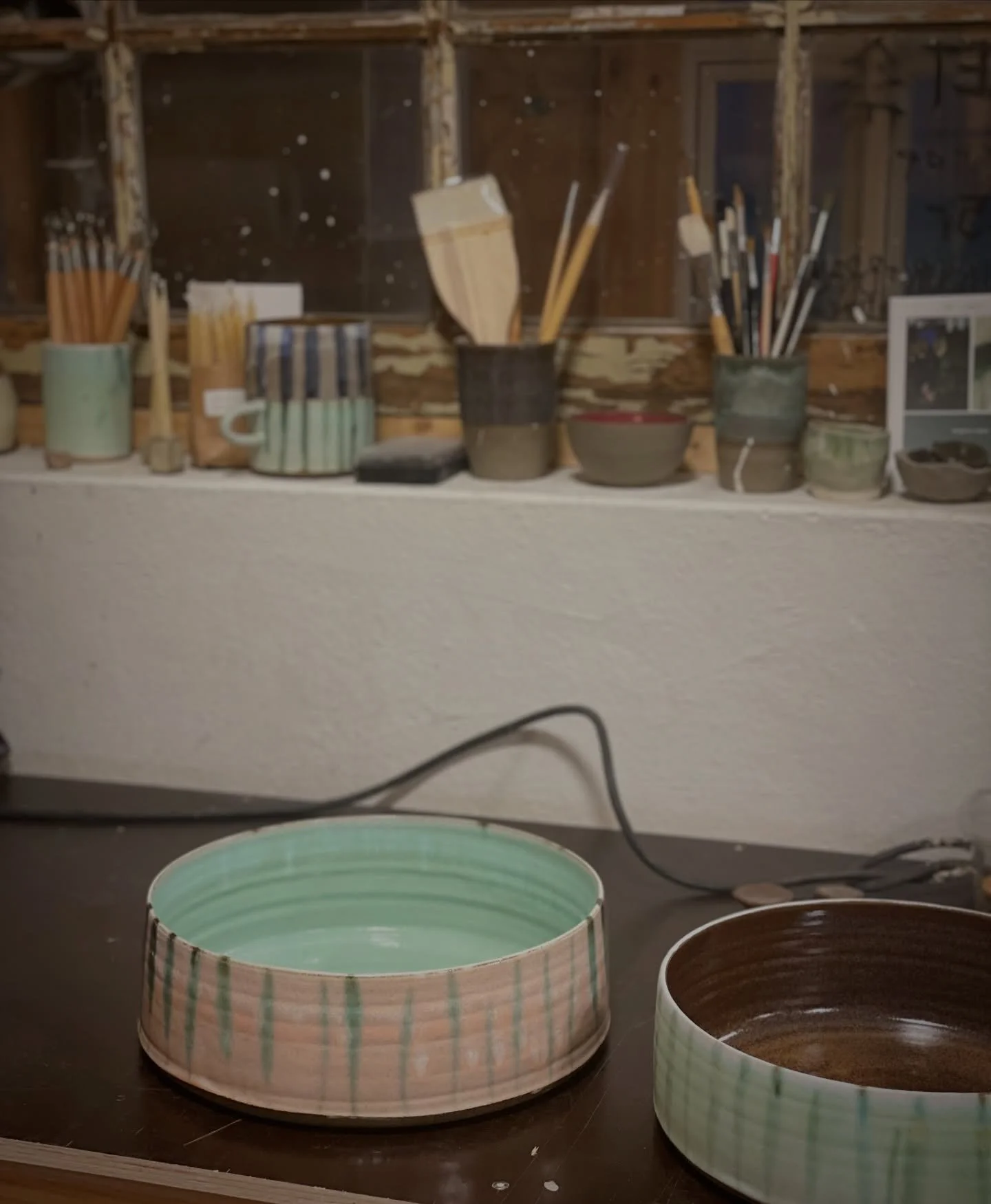 Sidste ovn inden jul er t&oslash;mt. Og se lige et par overraskelser af den gode slags, der kom ud. Det er altid nervepirrende at t&oslash;mme ovn. Ogs&aring; efter mange &aring;r og mange ovne. Et lille hverdagsgys. Nogen gange blir man &aelig;gte g