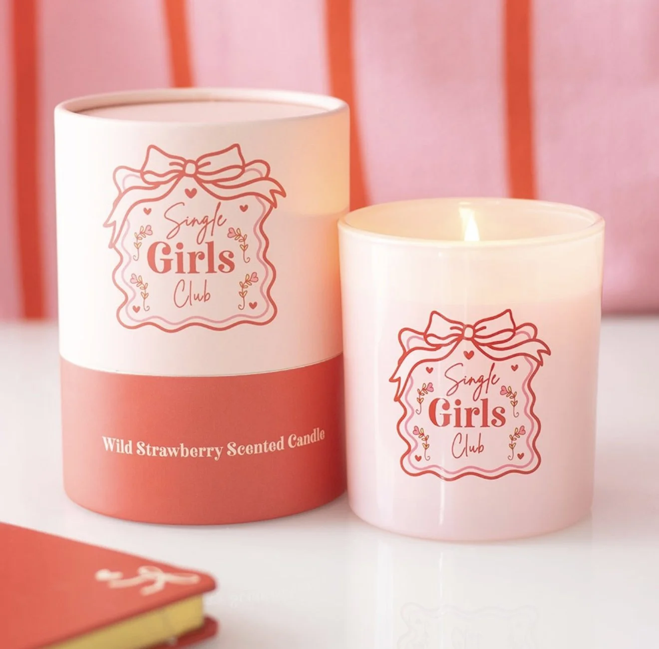 Single girls club candle