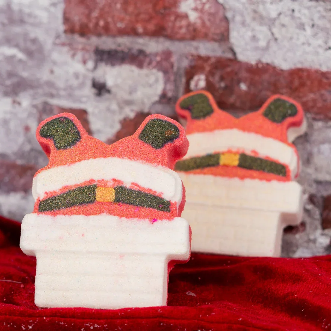 Santas stuck bath bomb