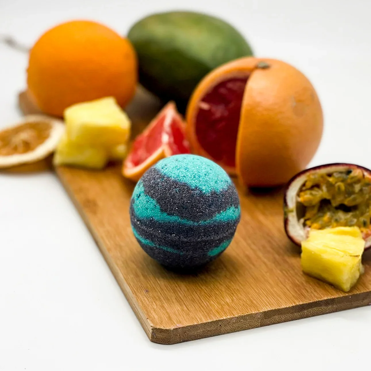 Bora Bora Round Bath Bomb