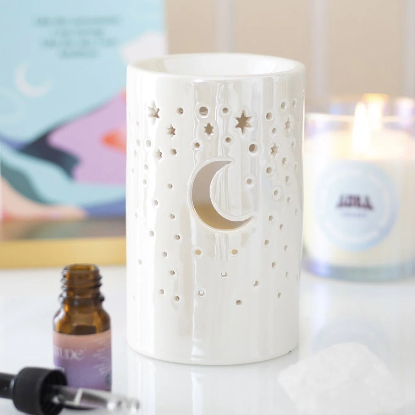 Iridescent White Moon Pillar Burner