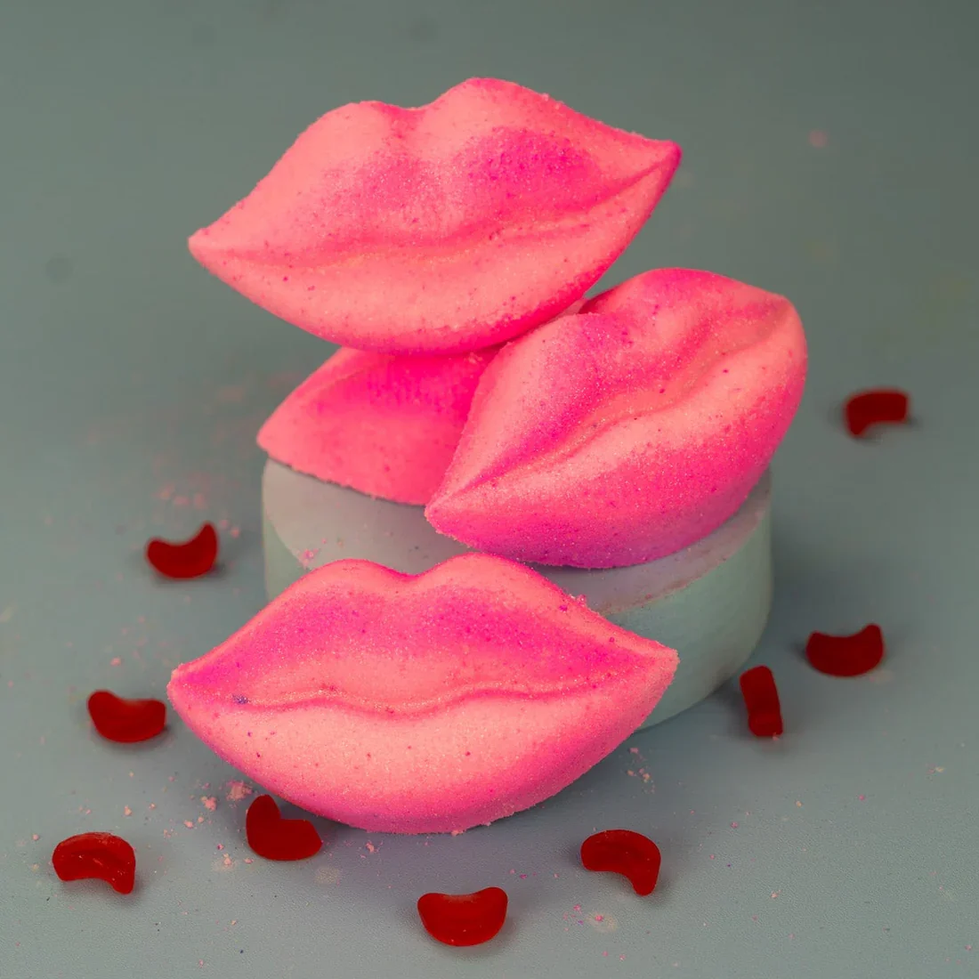 Lippy bath bomb
