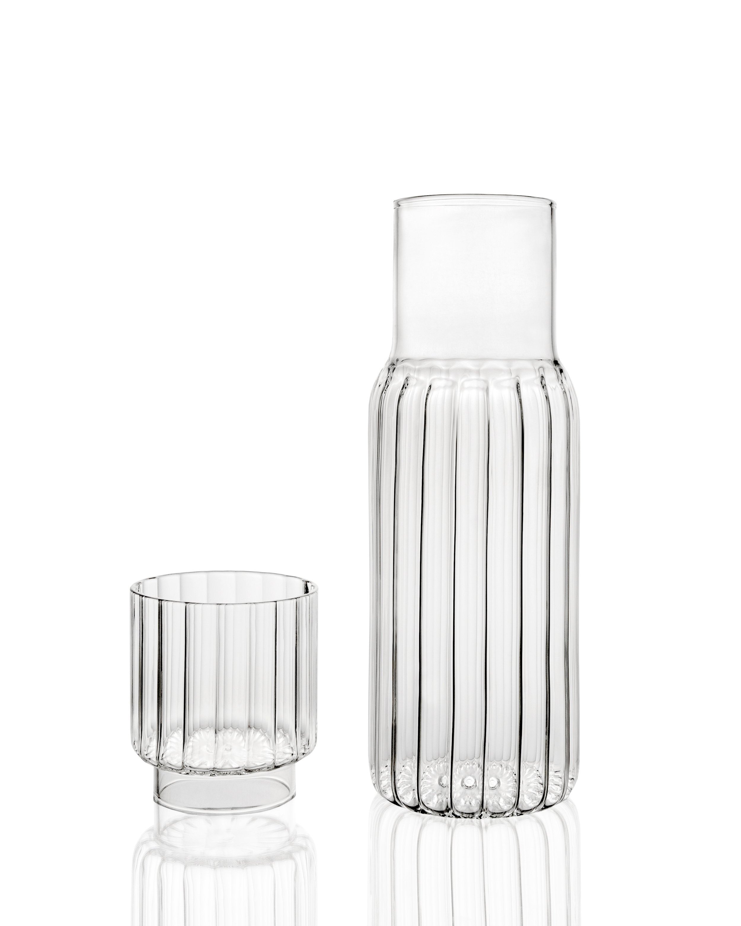 PILLAR+-+Carafe+set+by+Agustina+Bottoni+-+Photo+Roberto+Nino+Betancourt+-+2.jpg