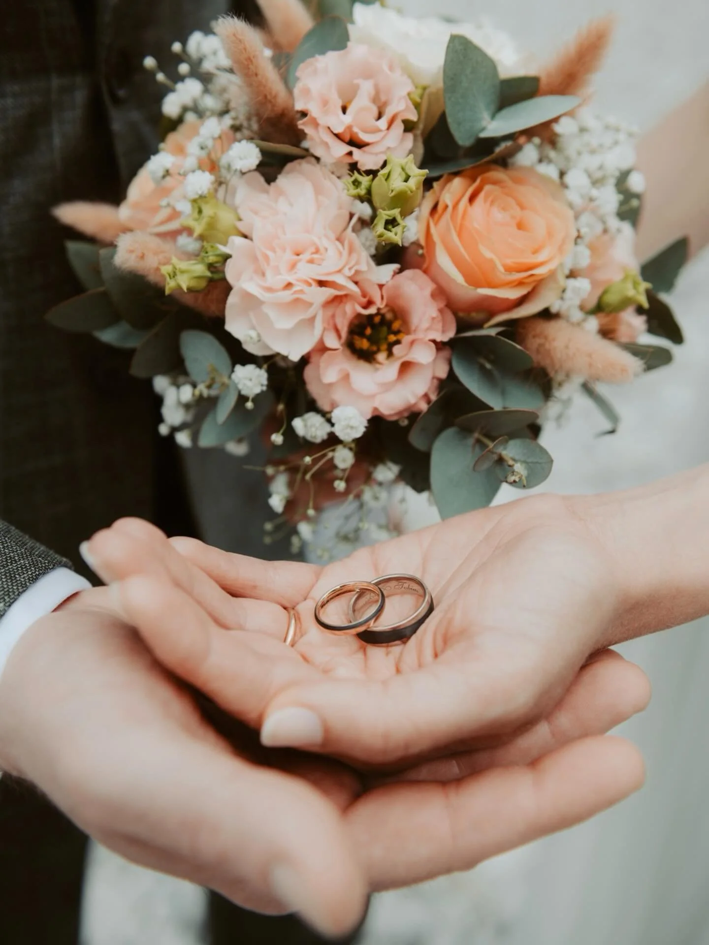 𝐼𝑐ℎ 𝑠𝑎𝑔𝑒 𝑗𝑎, 𝑧𝑢 𝐴𝐿𝐿𝐸𝑀&hellip; 𝑚𝑖𝑡 𝑑𝑖𝑟! 

Ohhh, wie ich mich freue. Schon ganz bald startet auch f&uuml;r mich wieder die Hochzeitssaison und den Auftakt &bdquo;feiere&ldquo; ich heute mit einer echten Herzenszusage f&uuml;r Juni.