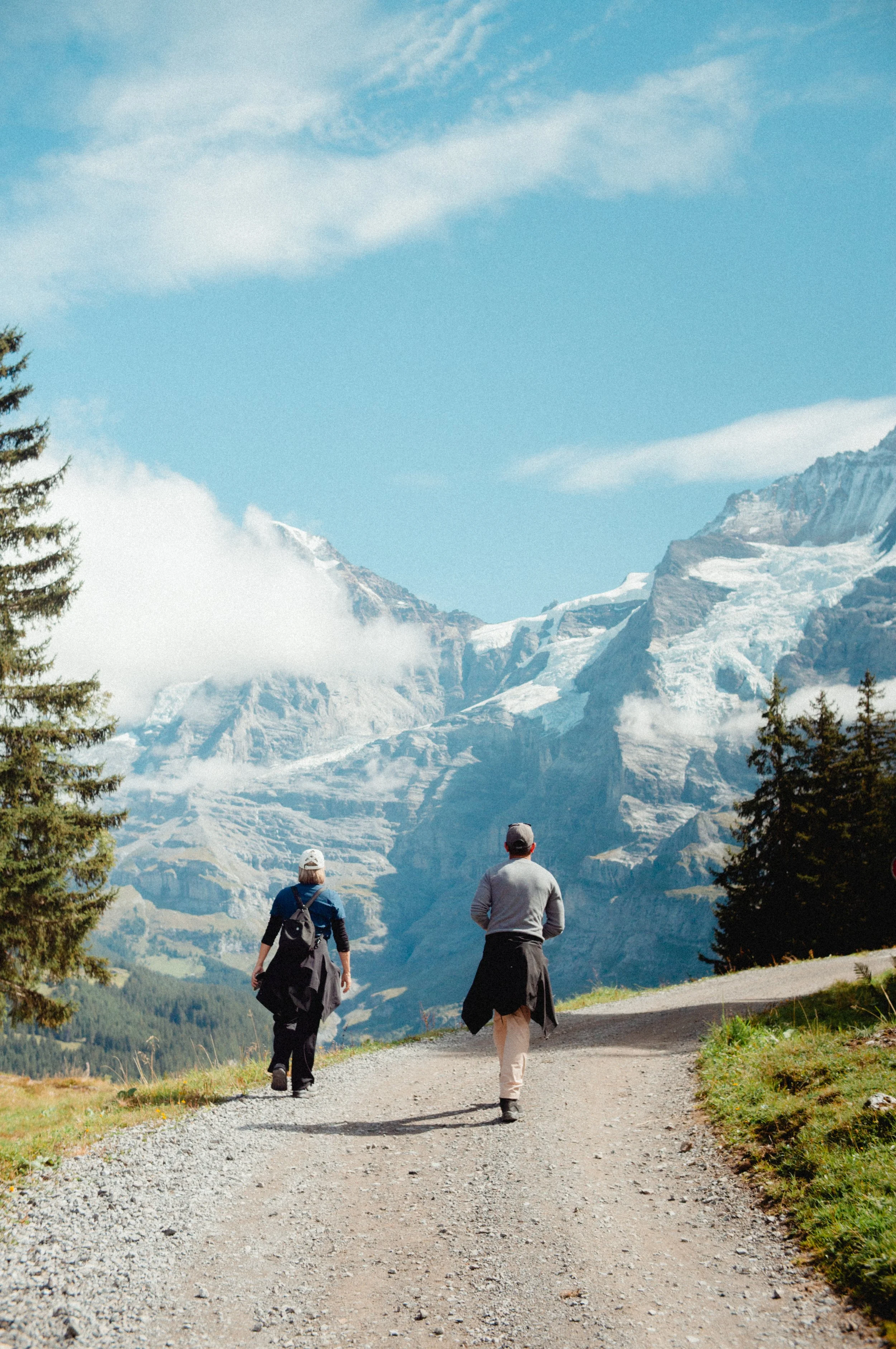 Lauterbrunnen Adventure: Private Guides