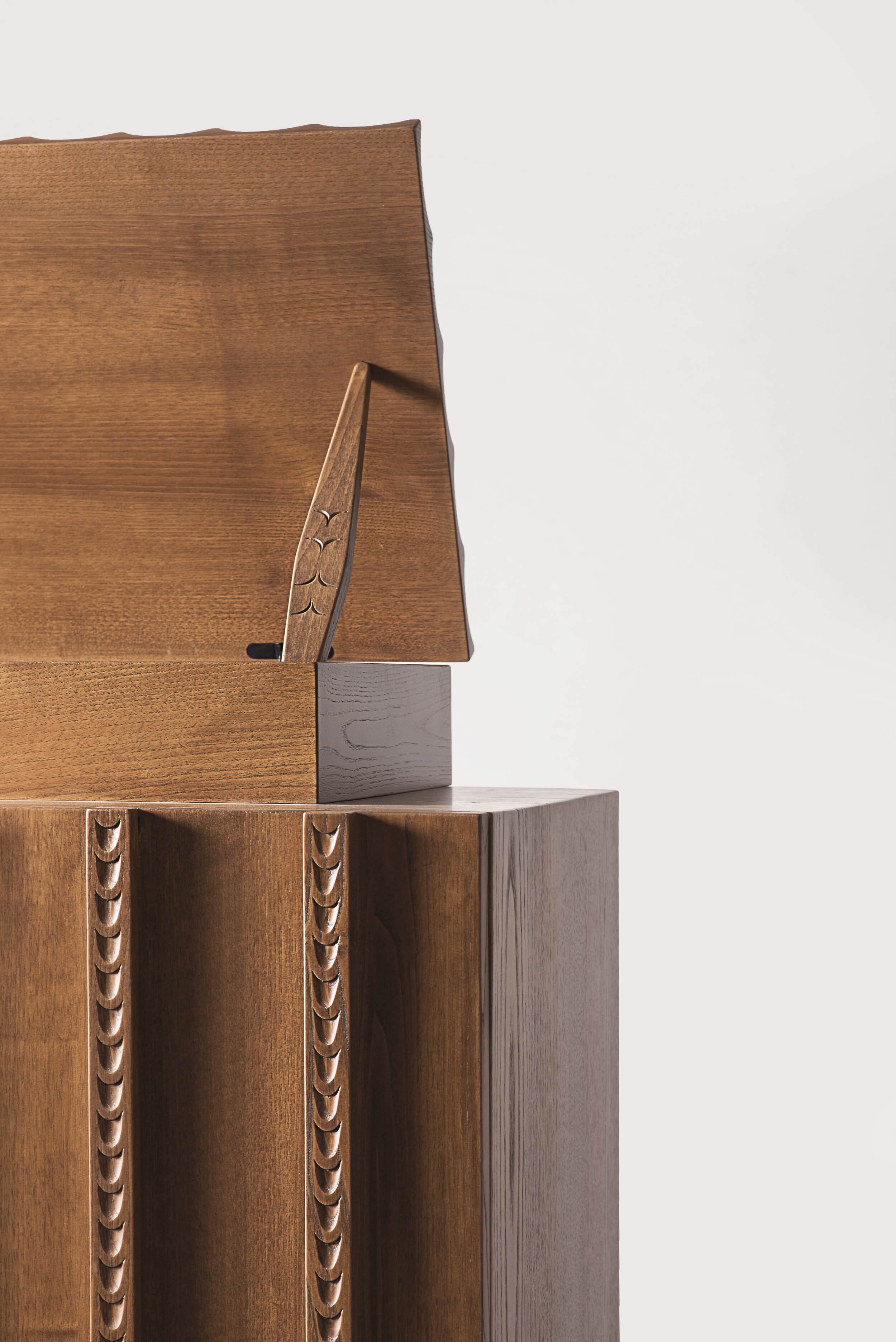 Ancas Sideboard, designed by Chiara Andreatti, made by Pierpaolo Mandis for Pretziada_top open detail.jpg
