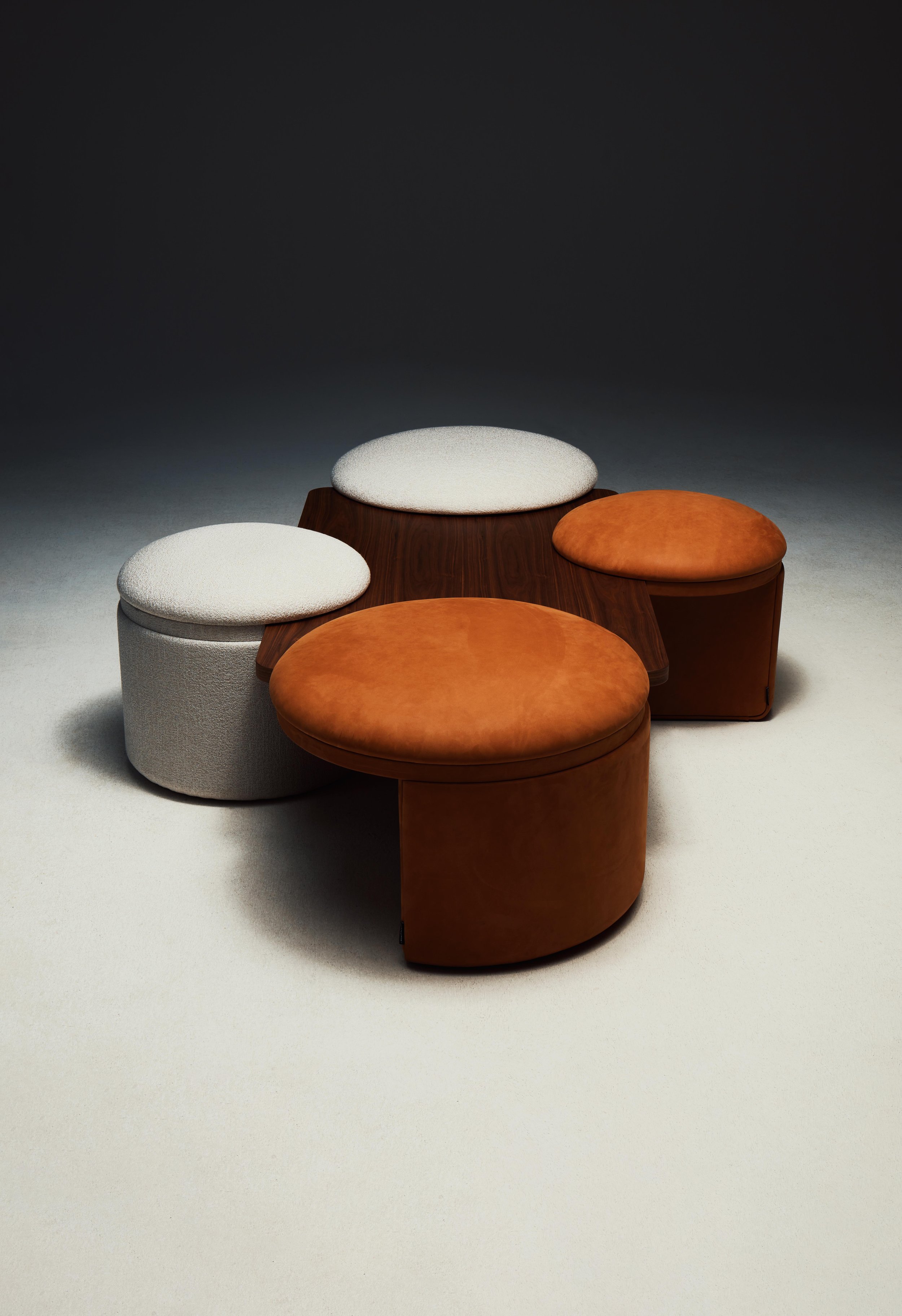 0.2_Amazone_PoufTable_Atelier OI_CreditStudioBlanco_HD  (4).jpg