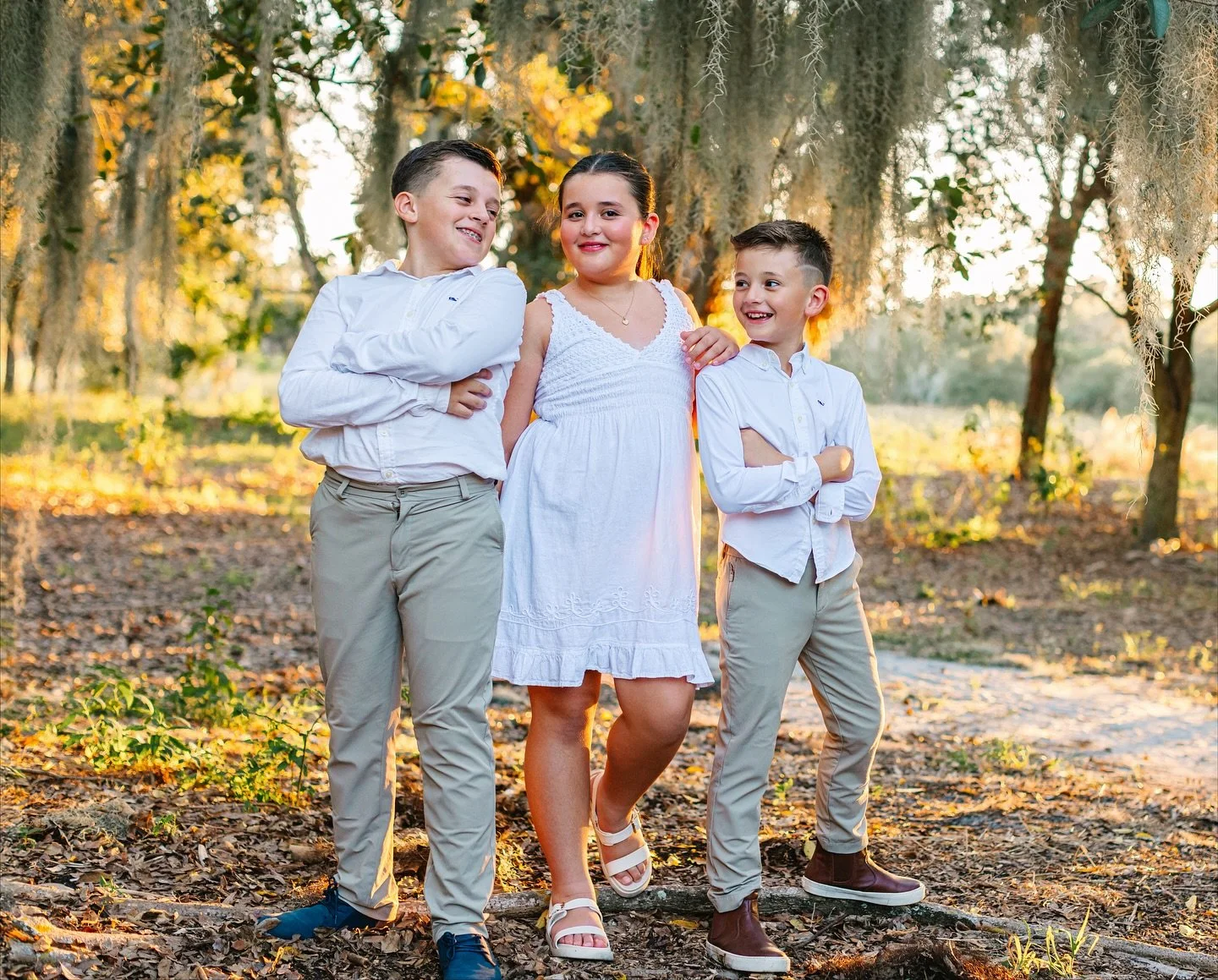 Three little musketeers out in the golden hour ✨🌅.
.
.
.
.
.
.
.
.
.
.
. #lifestylephotography #delraybeachphotographer #palmbeachphotographer #floridaphotographer #soflo #southfloridafamilyphotographer #fortlauderdalephotographer #bocaratonphotogra