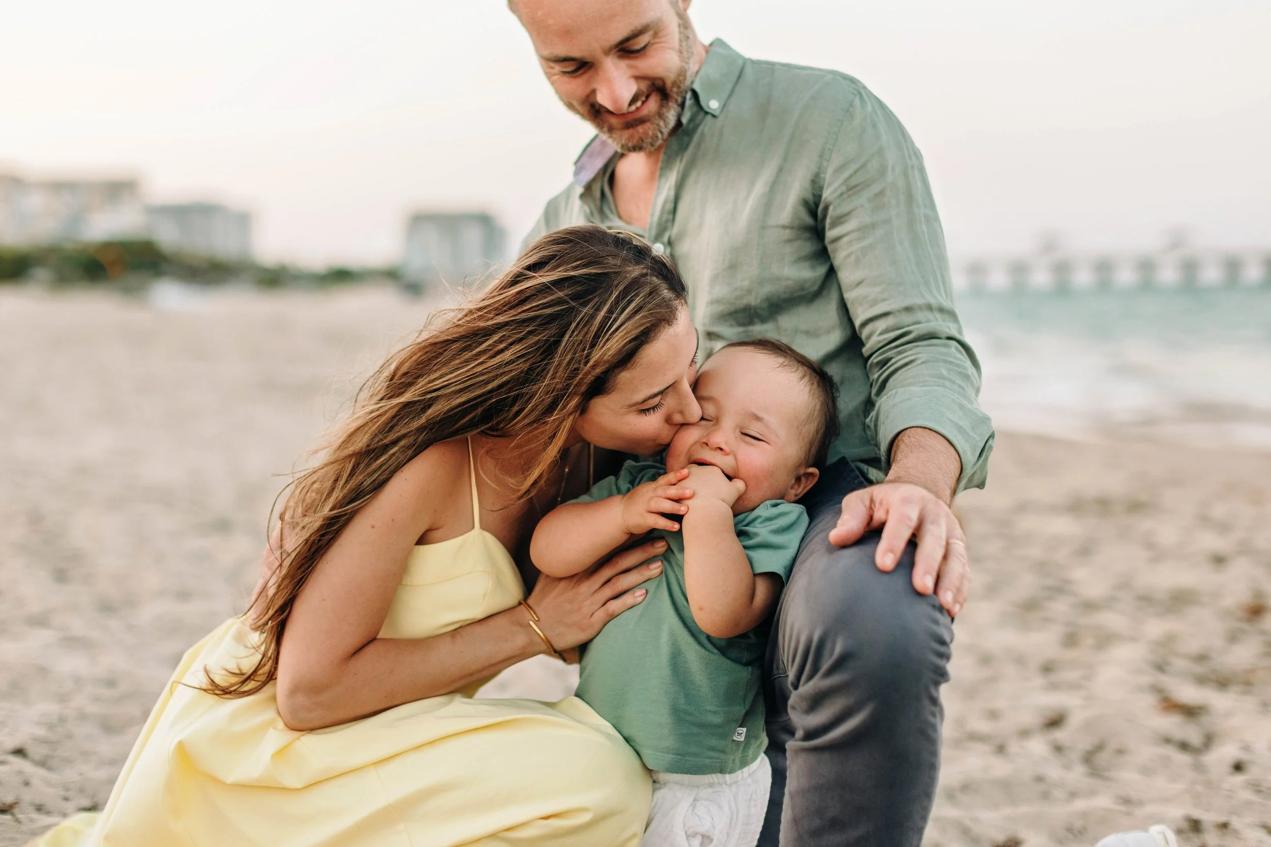 south-florida-family-portraits-beach-5.JPG