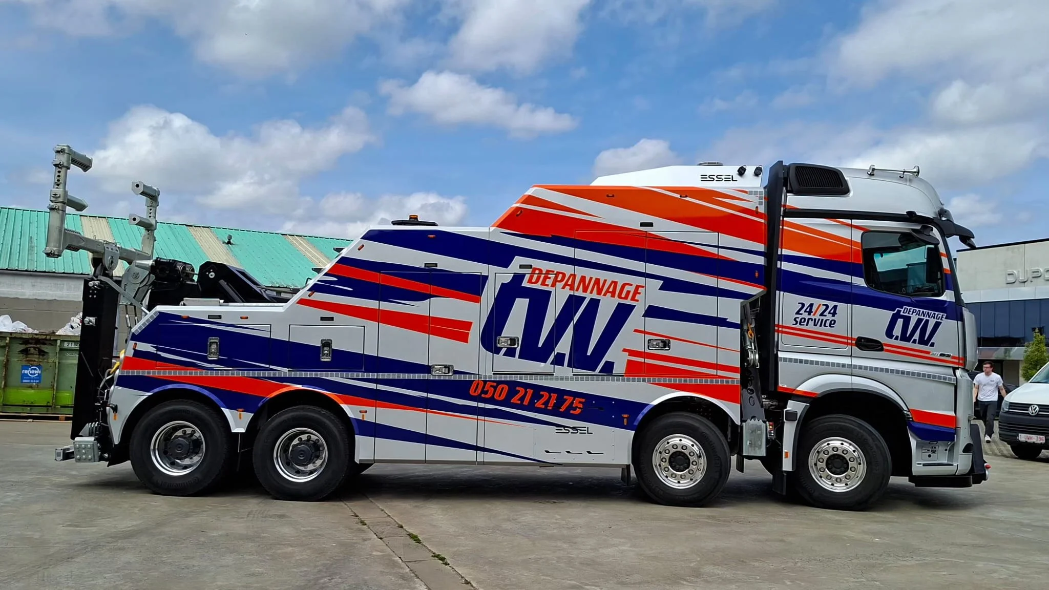 🇬🇧 𝗘𝗦𝗦𝗘𝗟 𝗿𝗲𝗰𝗼𝘃𝗲𝗿𝘆 𝘁𝗿𝗮𝗻𝘀𝗽𝗼𝗿𝘁𝗲𝗿𝘀 are helping across Europe 💪🌍
A few shots shared by our customers. 📸
Spot your ESSEL? If not, share a photo in the comments! 🙌

🇸🇰 Odťahov&eacute; transport&eacute;ry 𝗘𝗦𝗦𝗘𝗟 pom&aacut