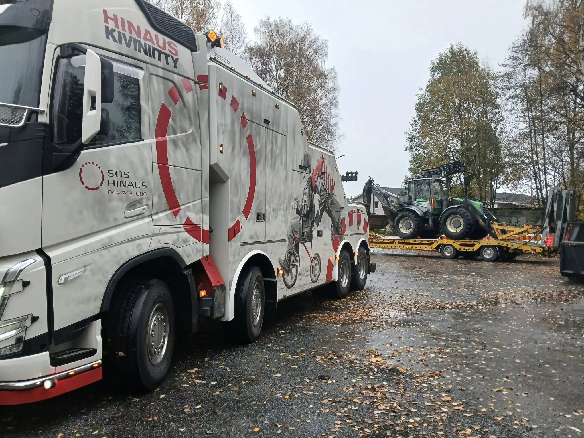 🇬🇧 𝗬𝗼𝘂𝗿 𝗘𝗦𝗦𝗘𝗟 𝗠𝗼𝗺𝗲𝗻𝘁𝘀 📸
Fresh photos of ESSEL recovery transporters captured through your lens. 🚛💪
Thanks for sharing these moments and showing us ESSEL in action across Europe! 🌍

🇸🇰 𝗘𝗦𝗦𝗘𝗟 vo va&scaron;ich z&aacute;beroc