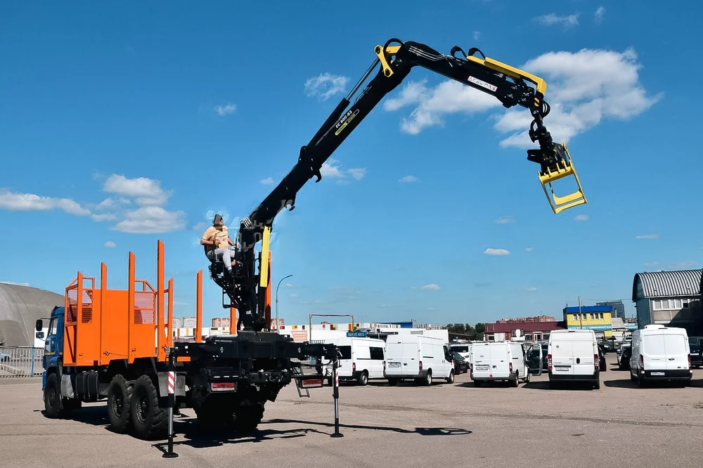 For Sale — ESSEL - Premium Superstructures | Recovery, Towing, Cranes ...