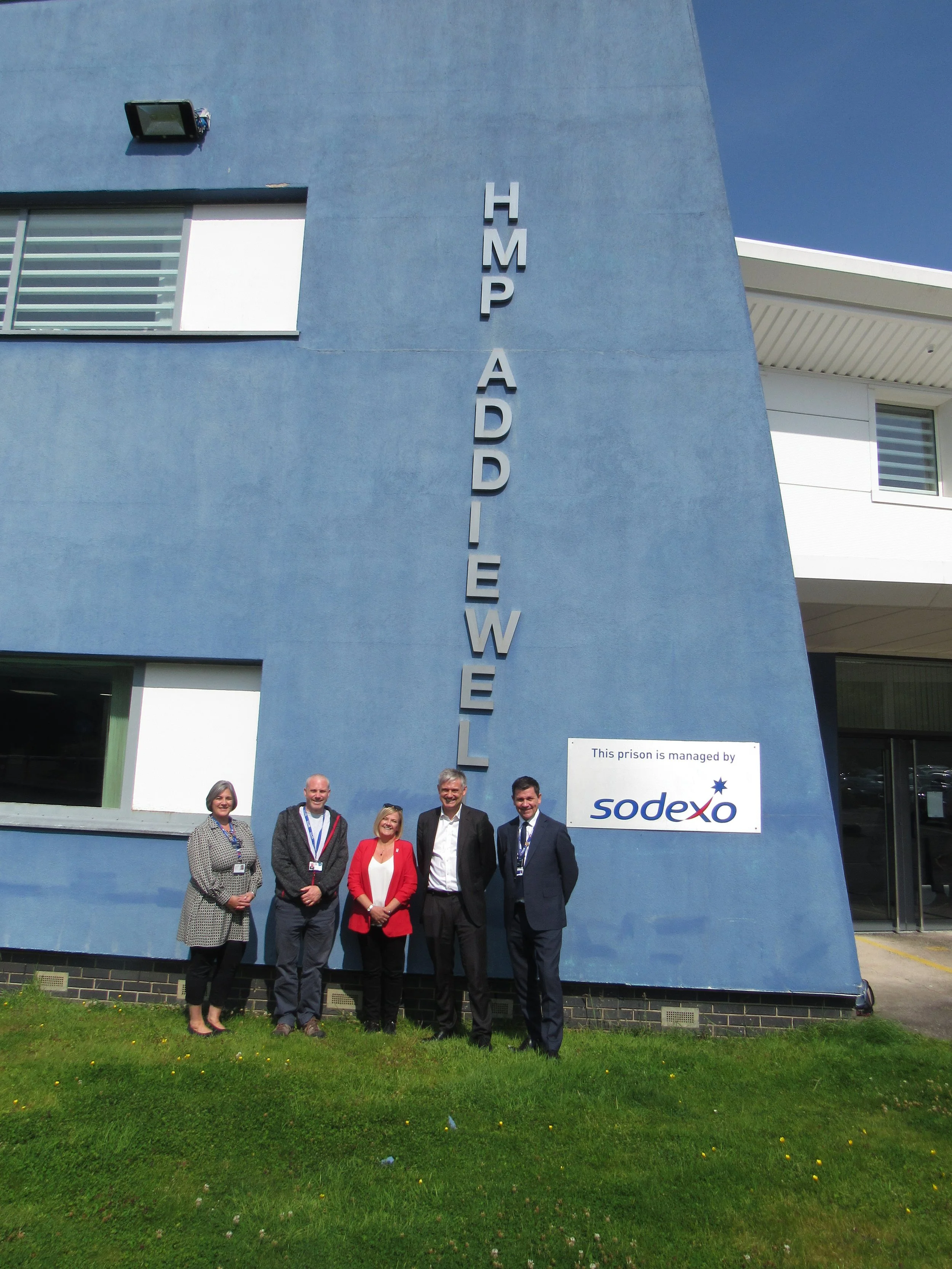Lord Walney highlights Sodexo’s Starting Fresh programme during HMP Addiewell visit&nbsp;