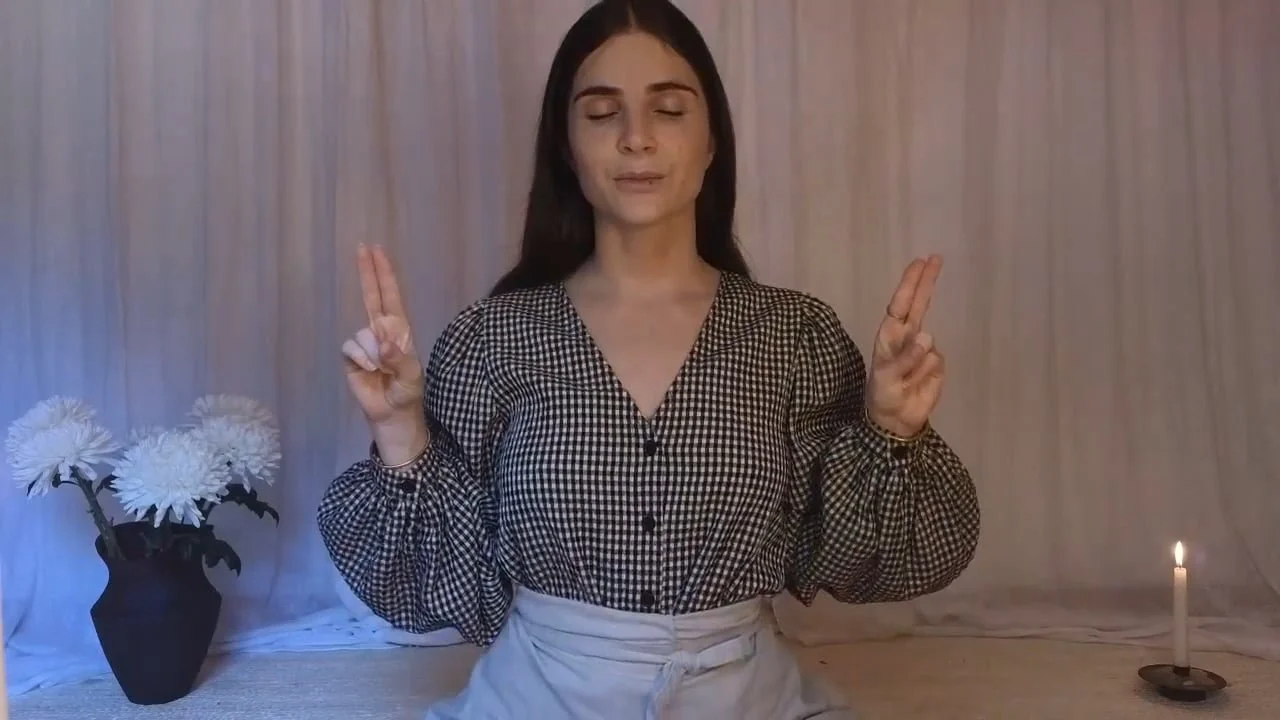 smiling buddha meditation