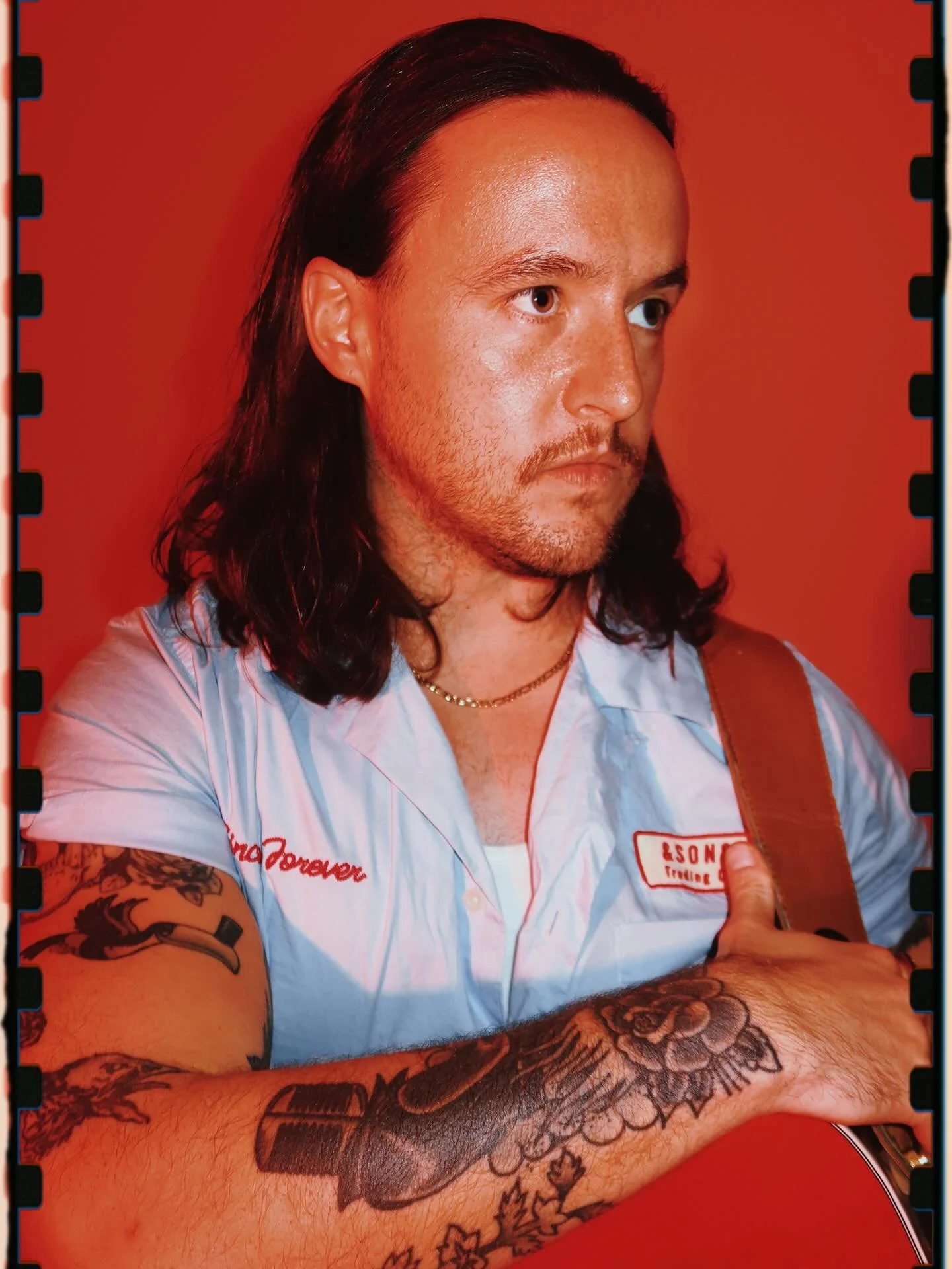 P A P A  B O Y L E

&bull; This Friday sees the release of the striking new single &lsquo;Drive Thru&rsquo; from emerging retro indie artist @papaboyle 🔥 He brings vintage warmth to modern indie with this memorable track which is the first single fr