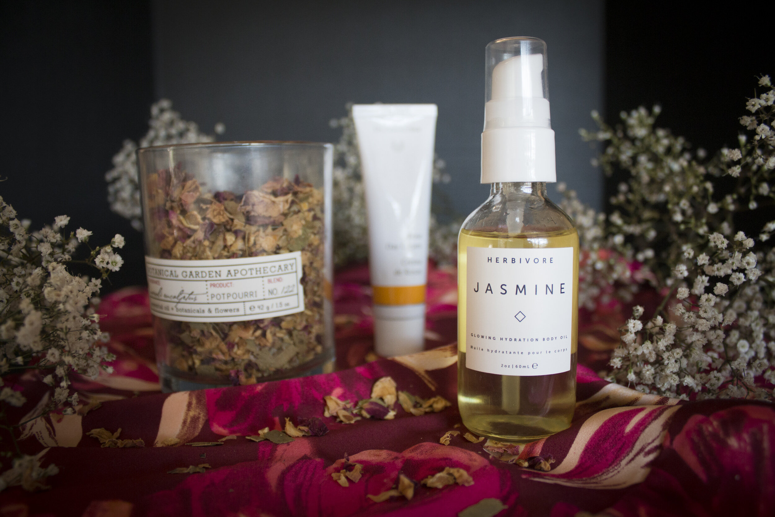 My Favorite Natural moisturizers For Dry Winter Skin