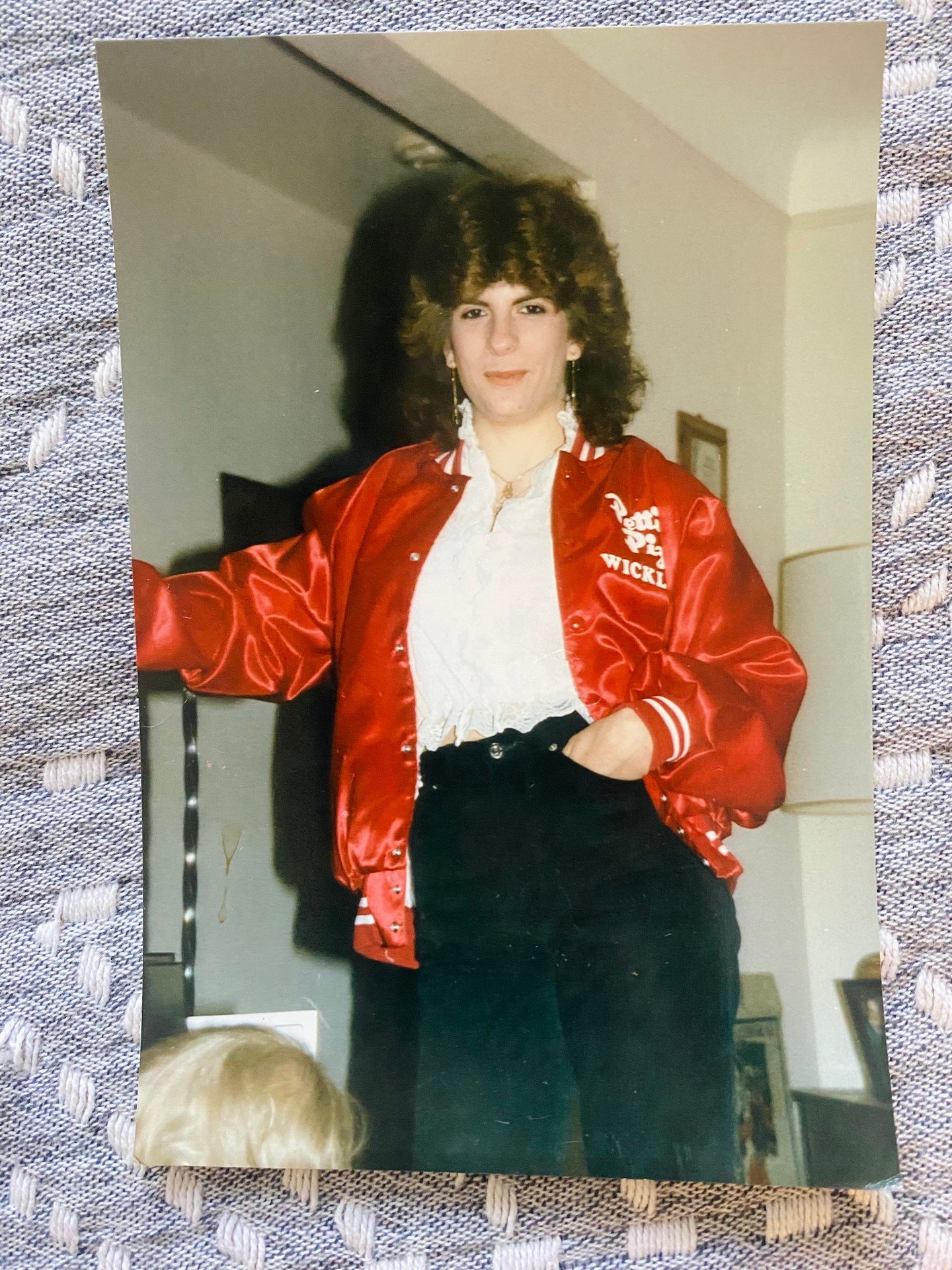 Yesterday was the one-year anniversary of my mom&rsquo;s death.

Some people believe in heaven and hell.  Others believe that when we die, we simply become all-you-can-eat worm buffets.

Me?  I believe my mom is in the light fixtures, and I don&rsquo