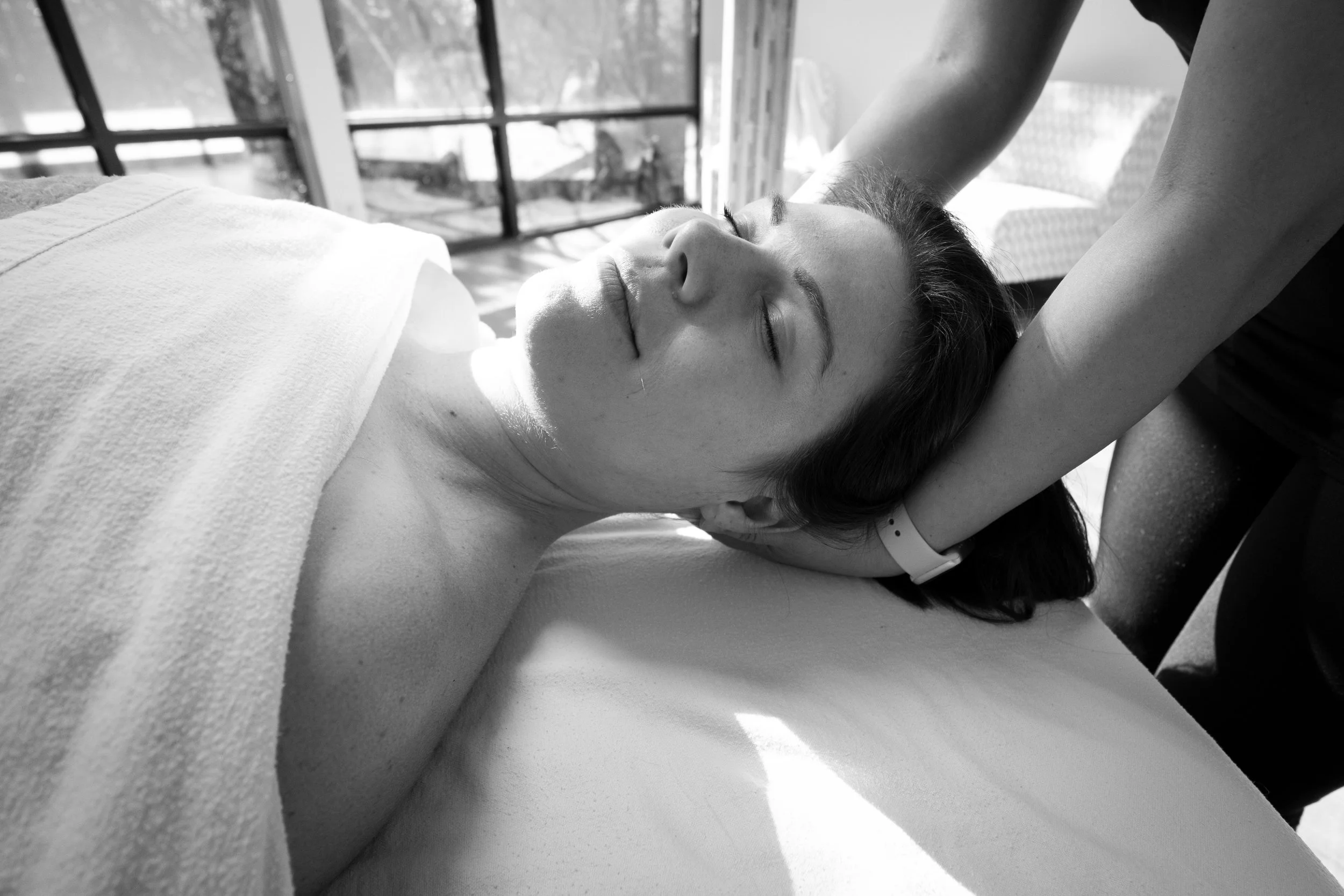 Ashiatsu barefoot massage at Austin Living Massage