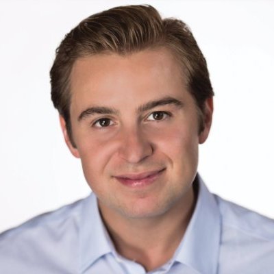 Simon Bogdanowicz - Headshot.jpg