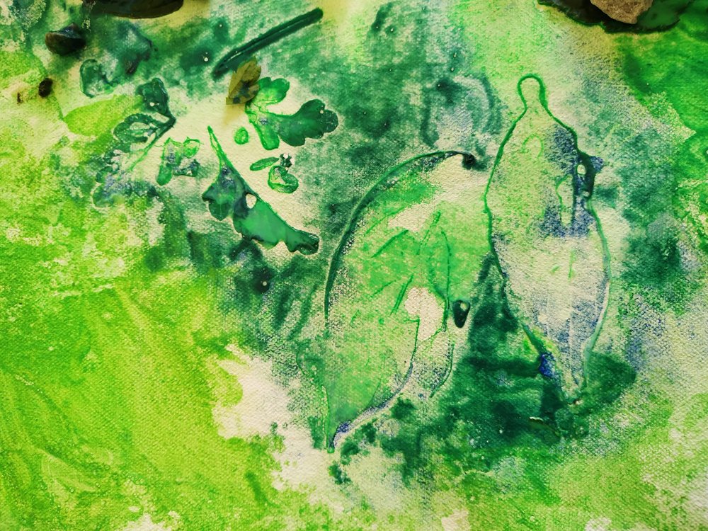 leaf-2-sml.jpg