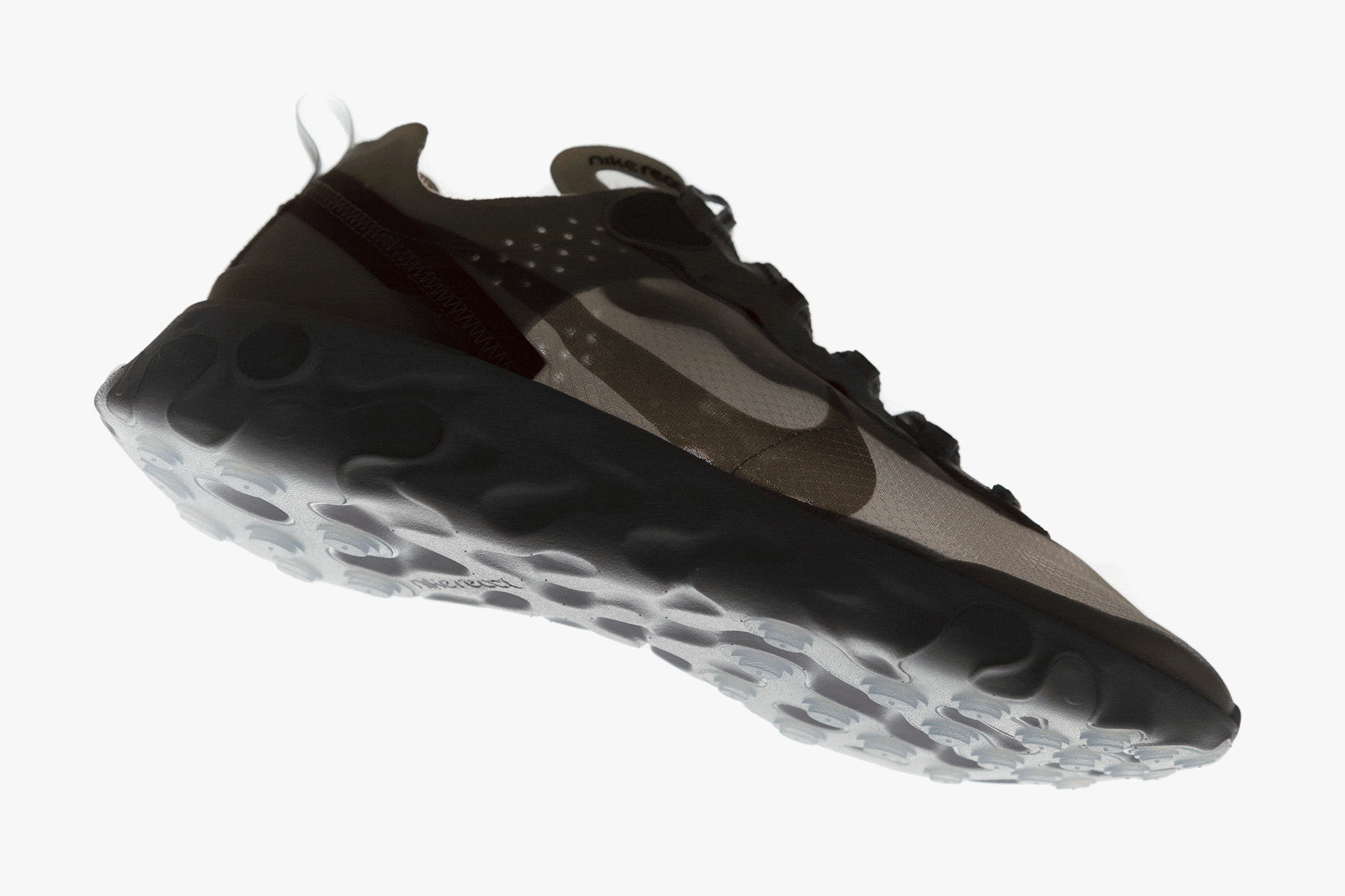 HAVEN-Nike-React-Element-87-Editorial-3.gif