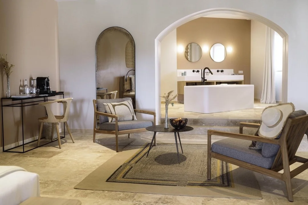 CHATEAU-L-HOSPITALET-SUITE-VILLA-SOLEILLA-CREDIT-PHOTO-SOUFIANE-ZAIDI (2) 2.jpg