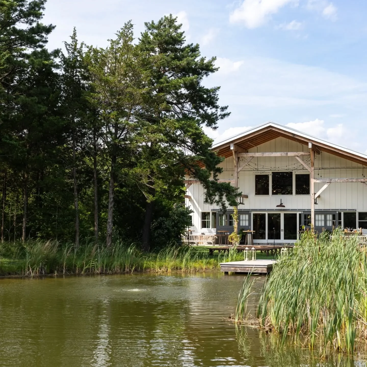 ✨ February Flashback! We were featured by @weddingfile as one of "New Jersey’s Best Barn Wedding Venues," and honestly, we’re still so proud.
Huge thank you to our couples, vendors, and team who make every wedding wee