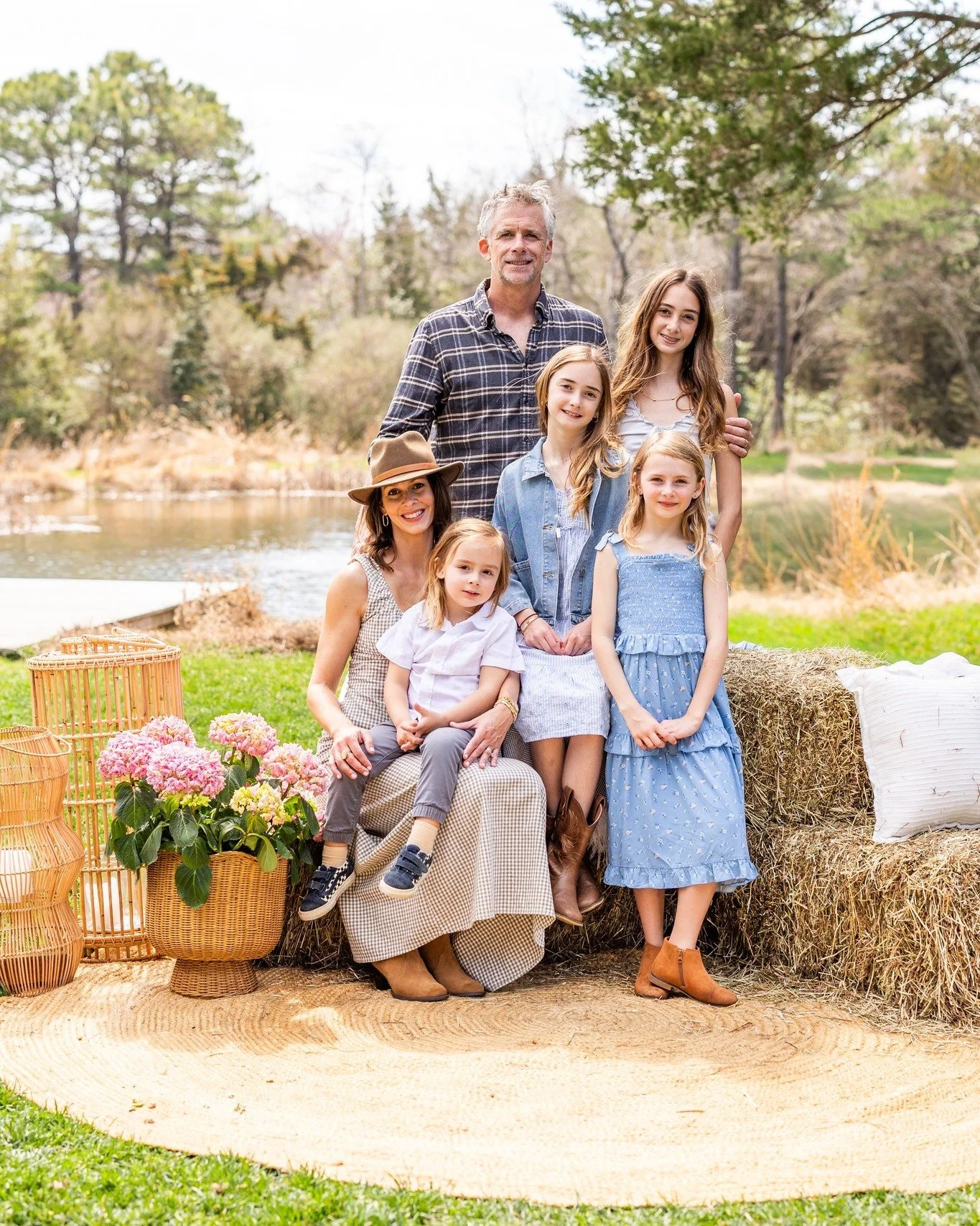 💐 Wishing all of the moms (and soon to be moms!) who make The Farm what it is a very Happy Mother&rsquo;s Day. We&rsquo;re lucky to celebrate these women and so many growing families, generations, and special moments here on our property.

📸 Photos