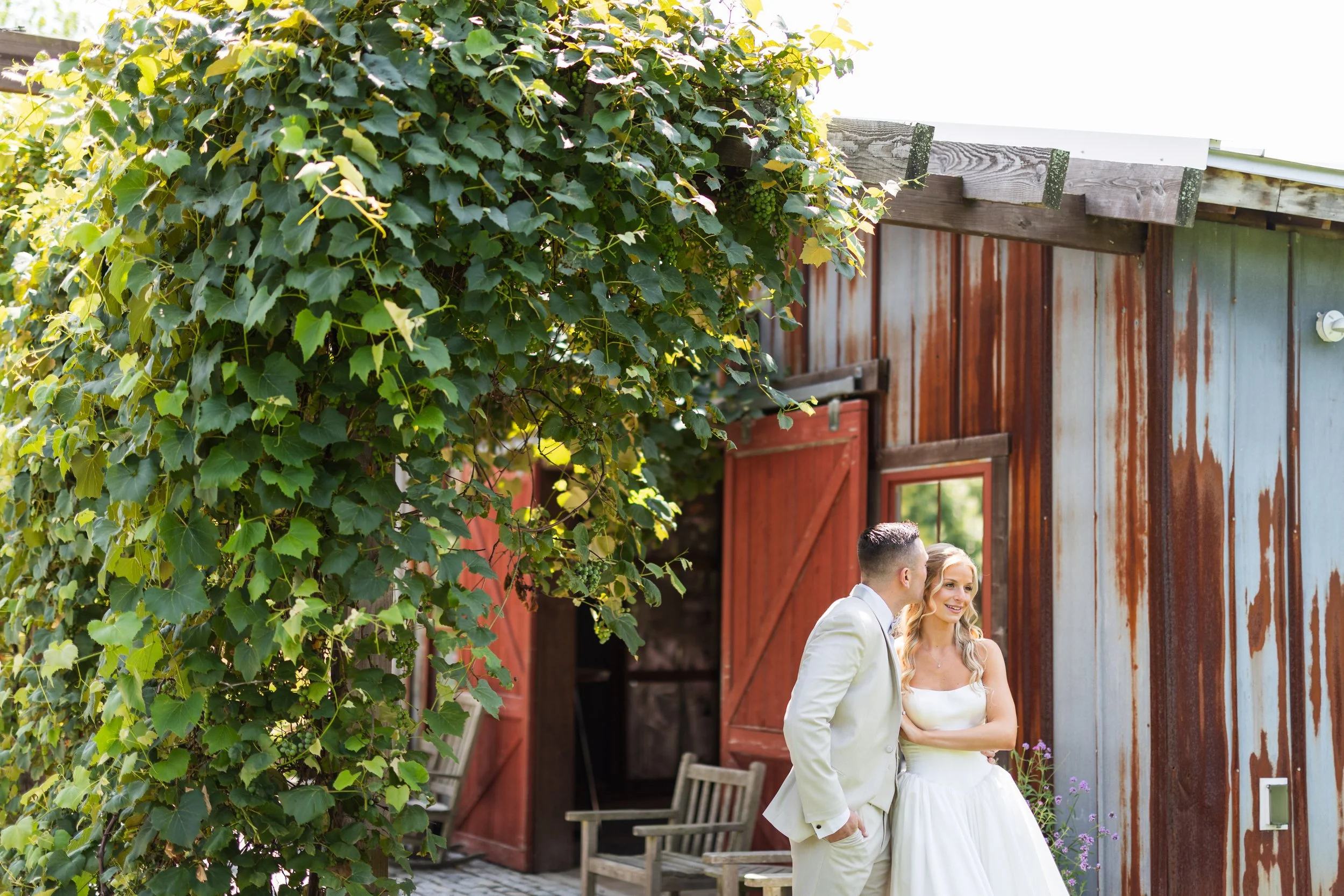 Rustic Wedding Venues With Modern Amenities: The Best of Both Worlds