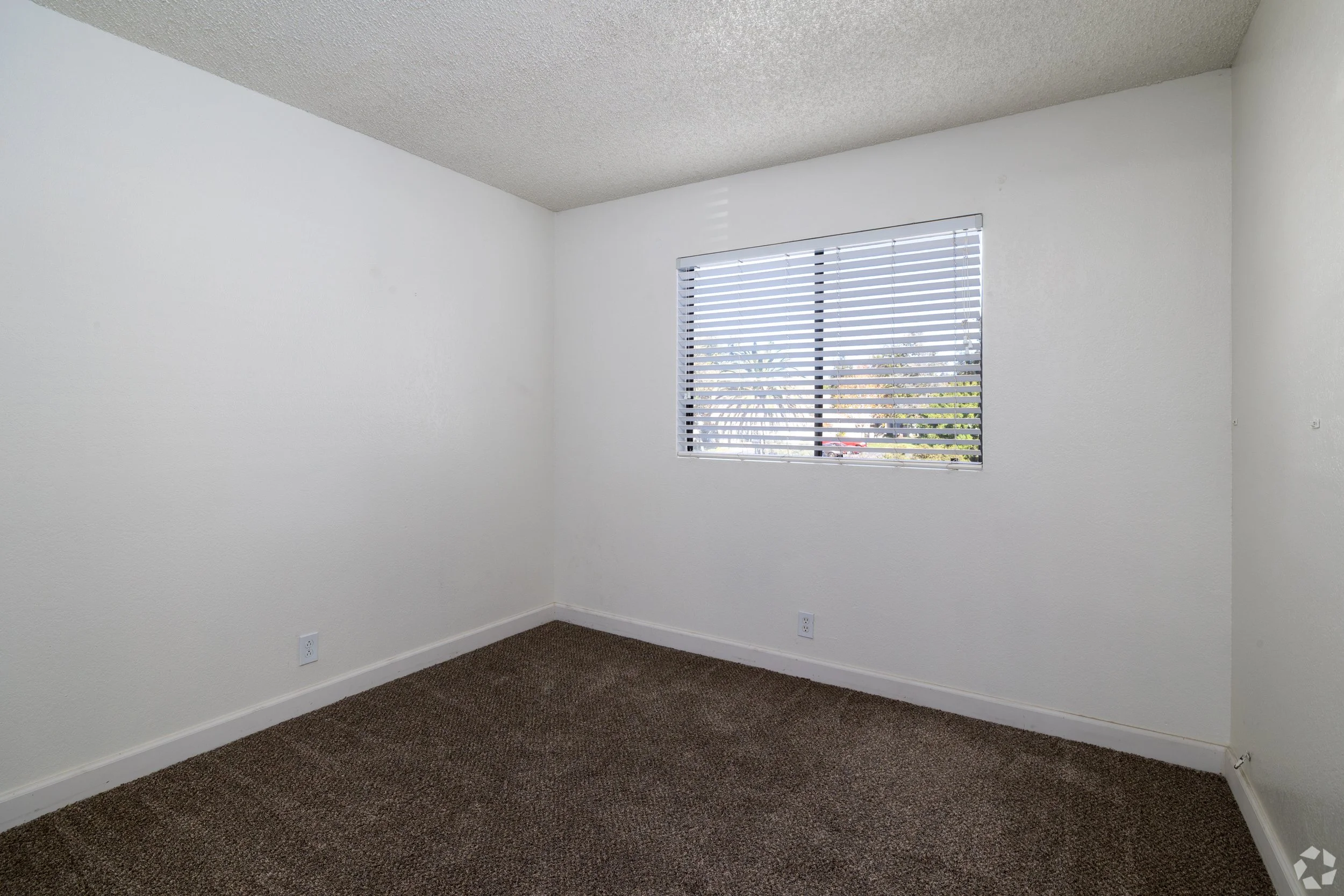 Lakeridge-Apartments (12).jpg